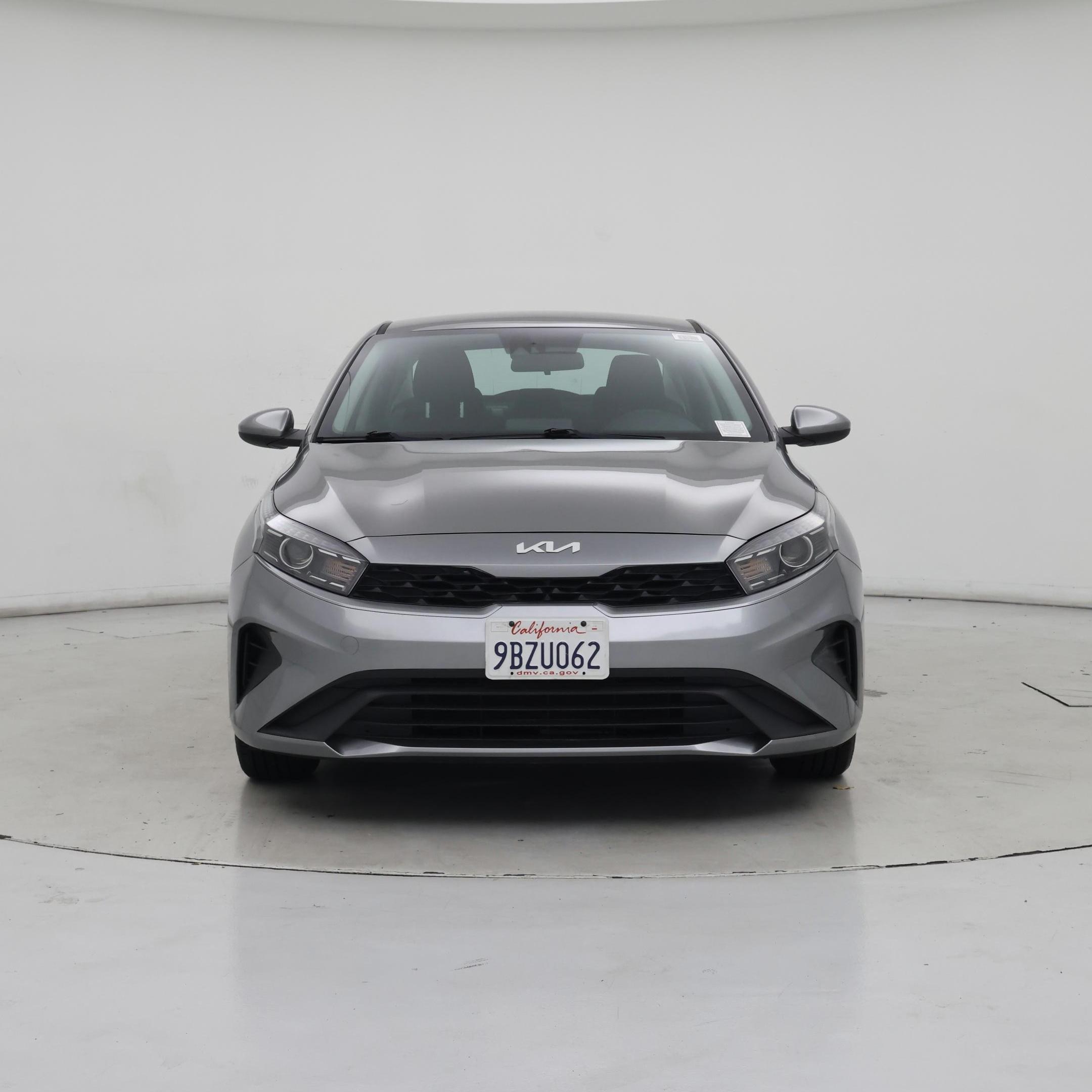 Thumbnail: 2022 Kia Forte - 5