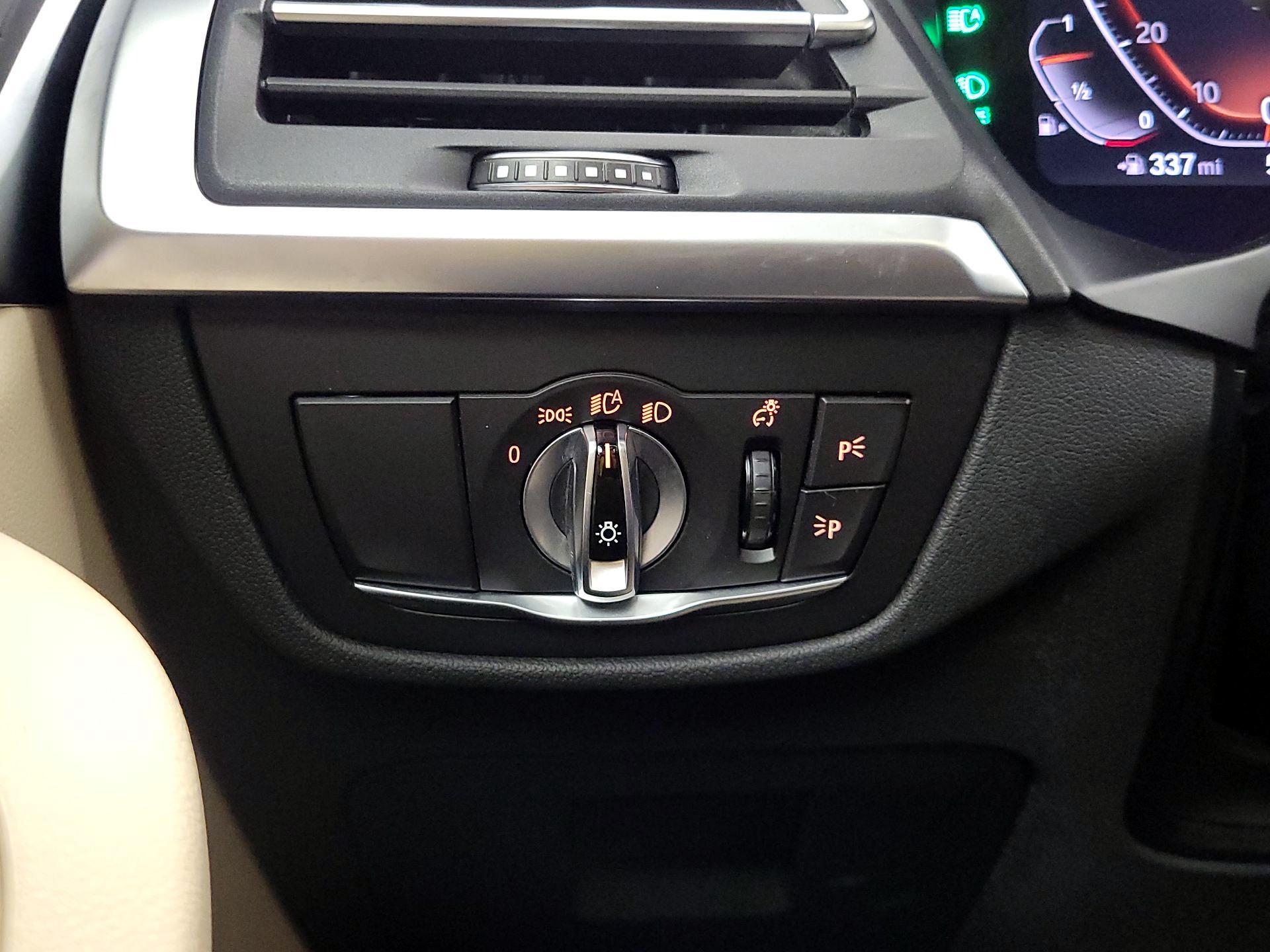 Thumbnail: 2023 BMW X3 - 13