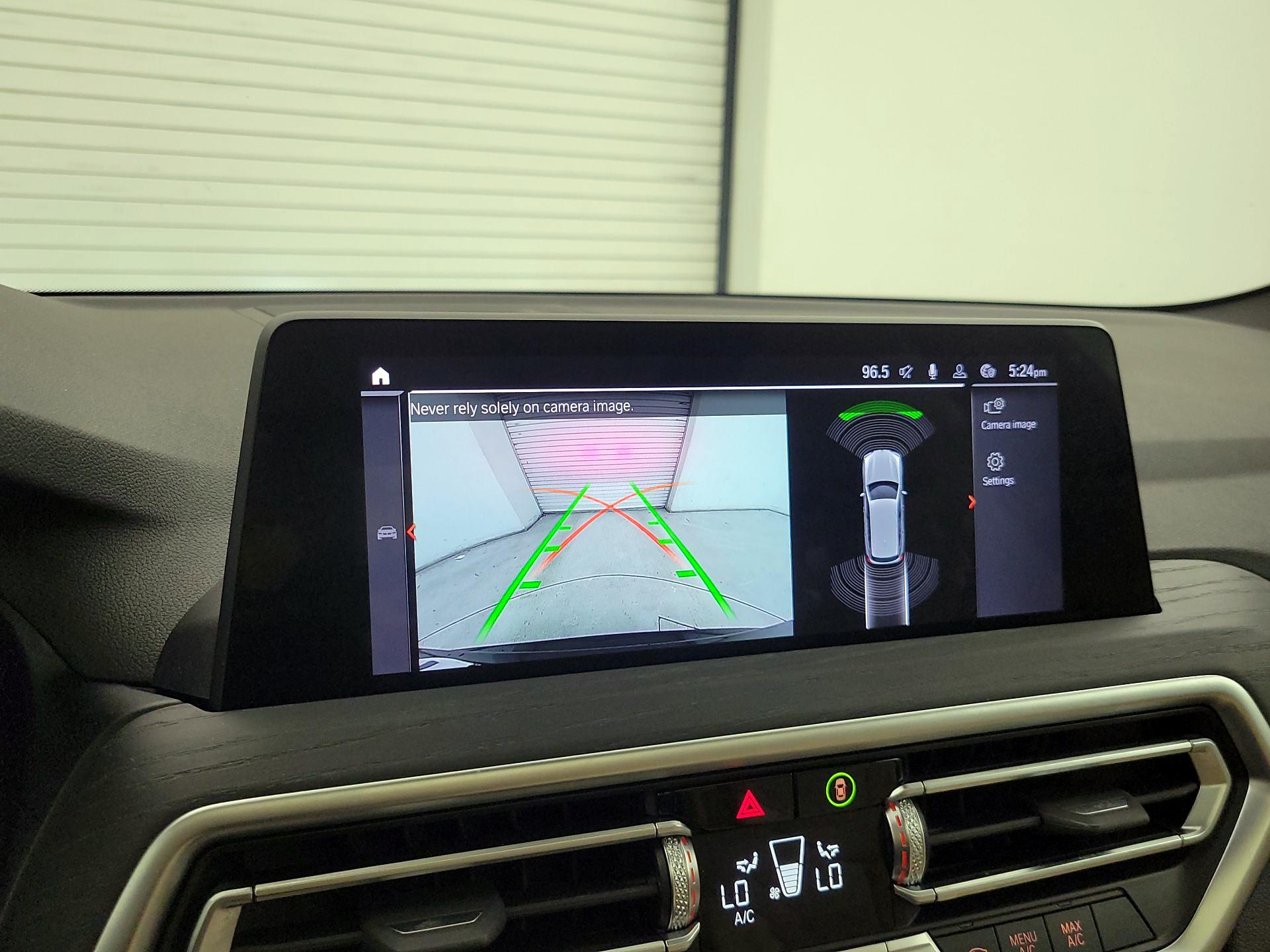 Thumbnail: 2023 BMW X3 - 15