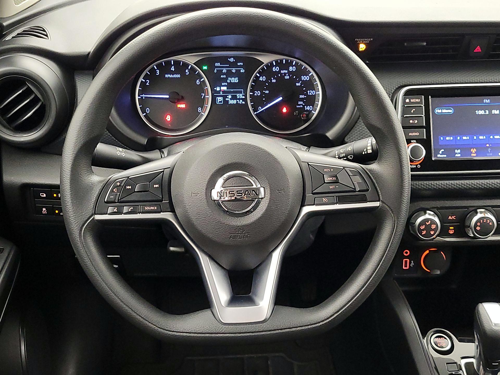 Thumbnail: 2021 Nissan Kicks - 10