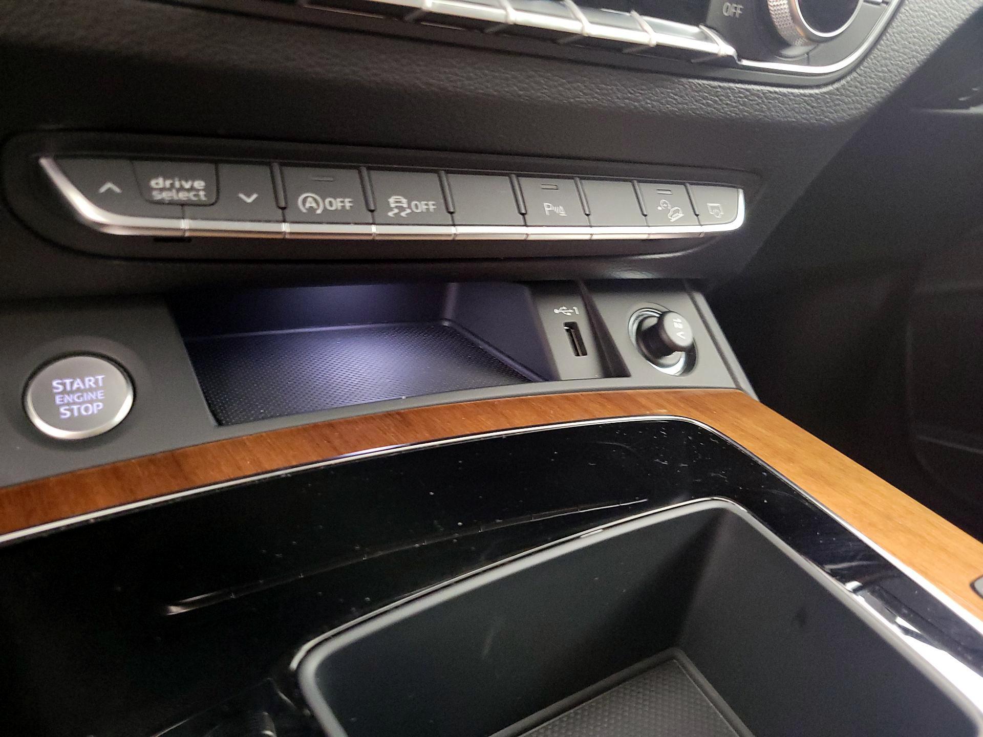 Thumbnail: 2023 Audi Q5 - 19