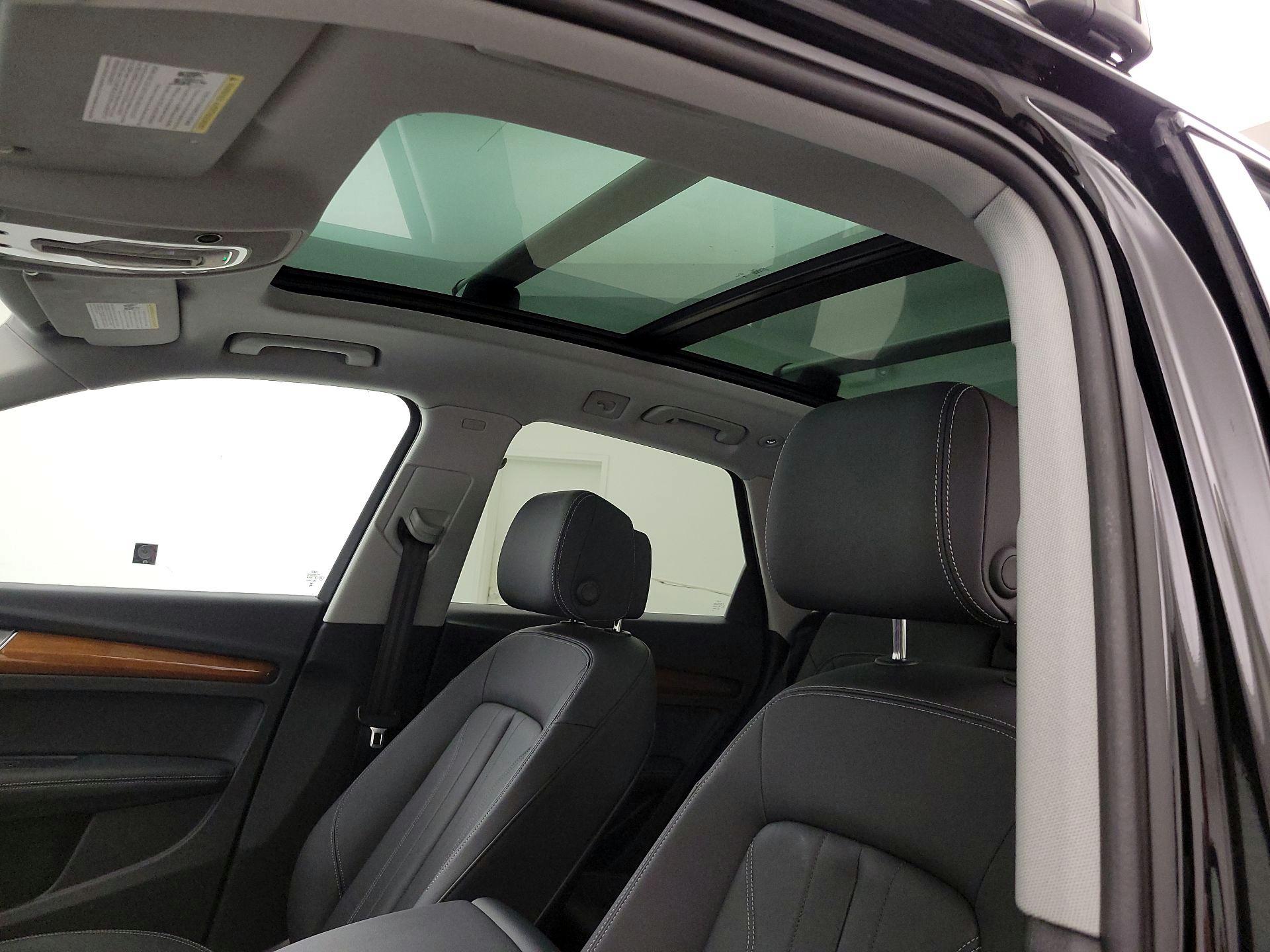 Thumbnail: 2023 Audi Q5 - 20