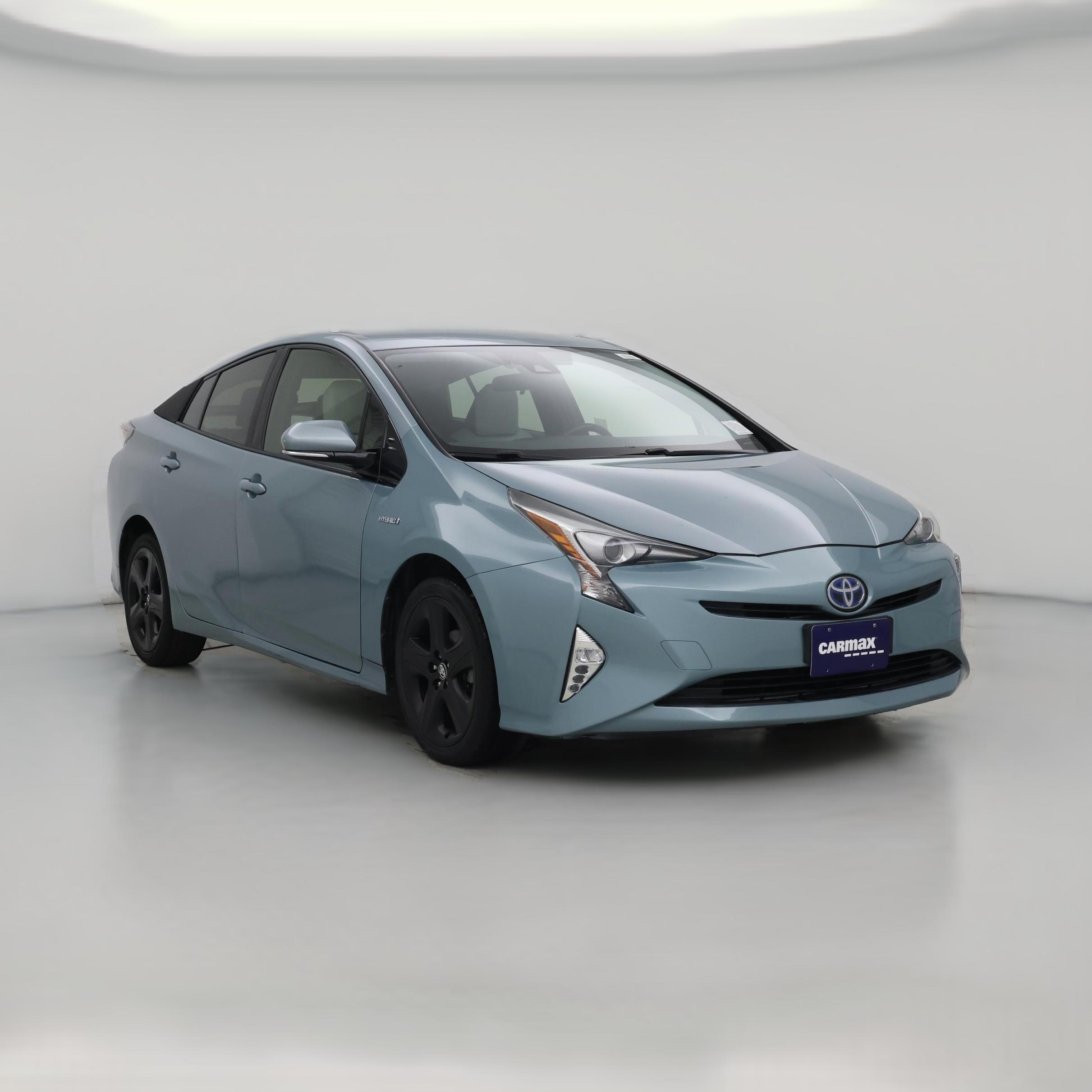 Thumbnail: 2017 Toyota Prius - 1