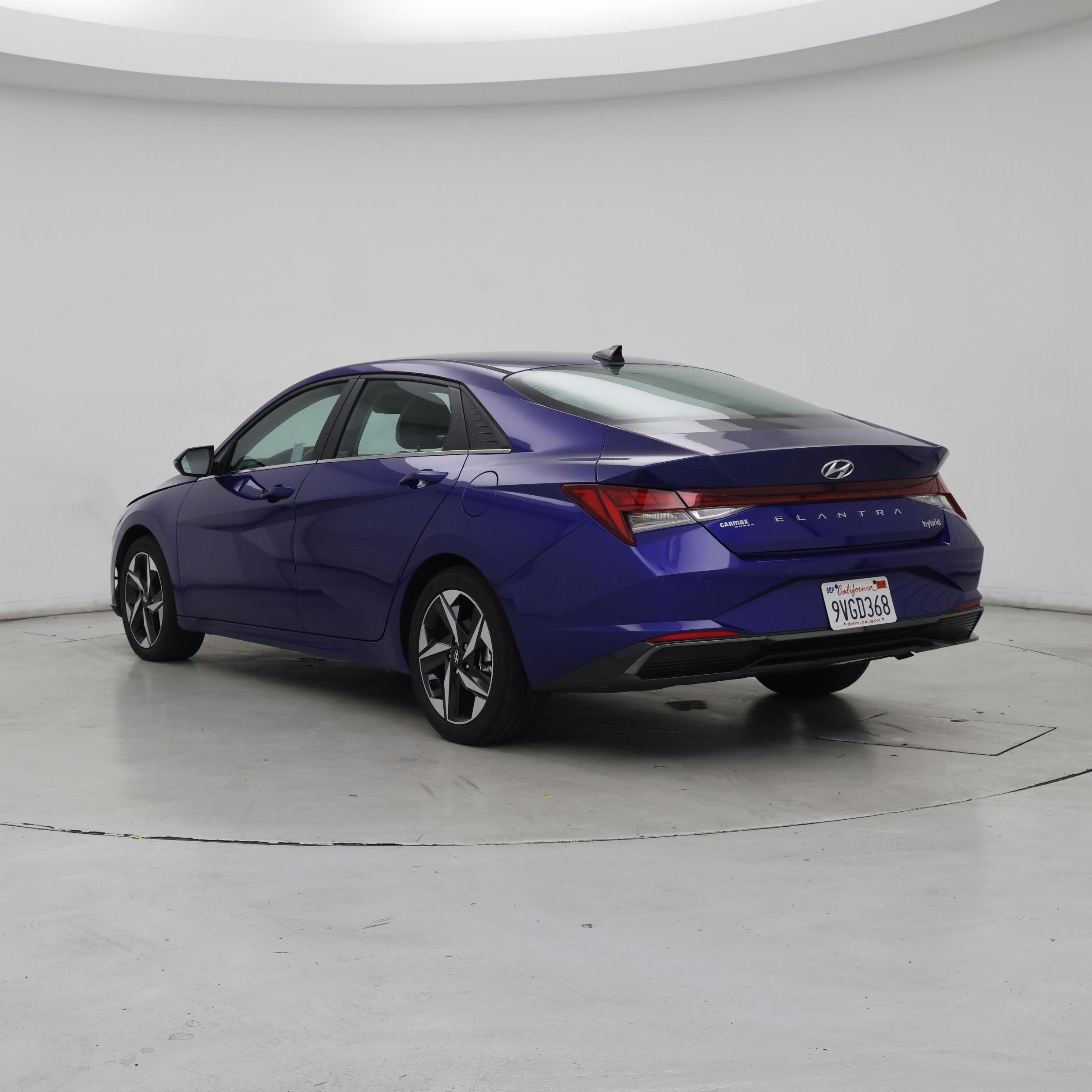 Thumbnail: 2023 Hyundai Elantra - 2