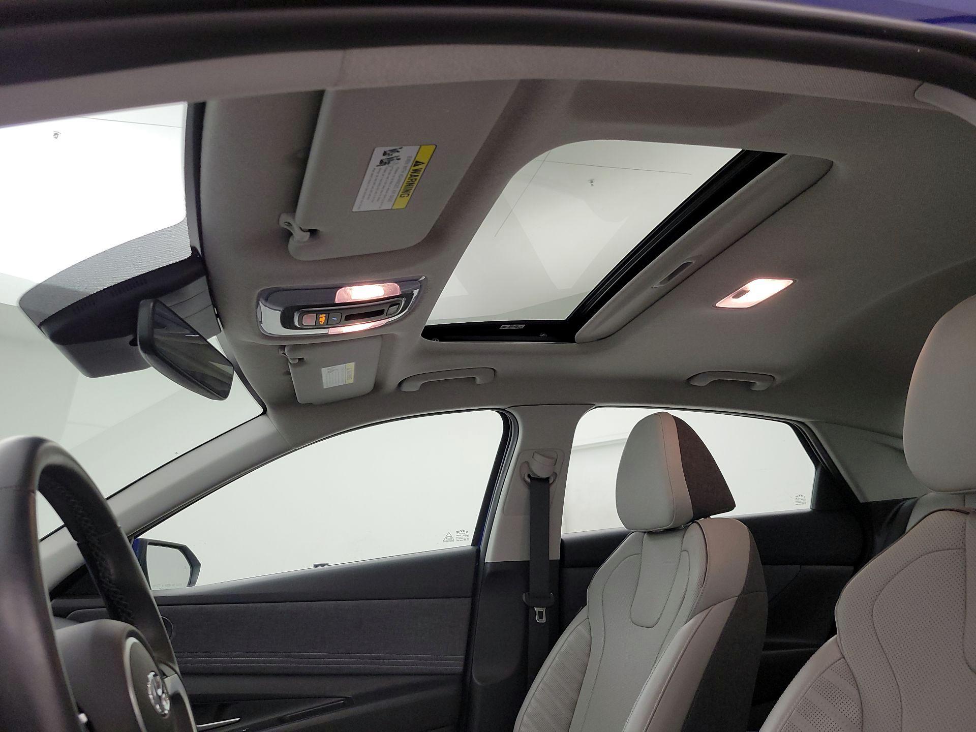 Thumbnail: 2023 Hyundai Elantra - 20