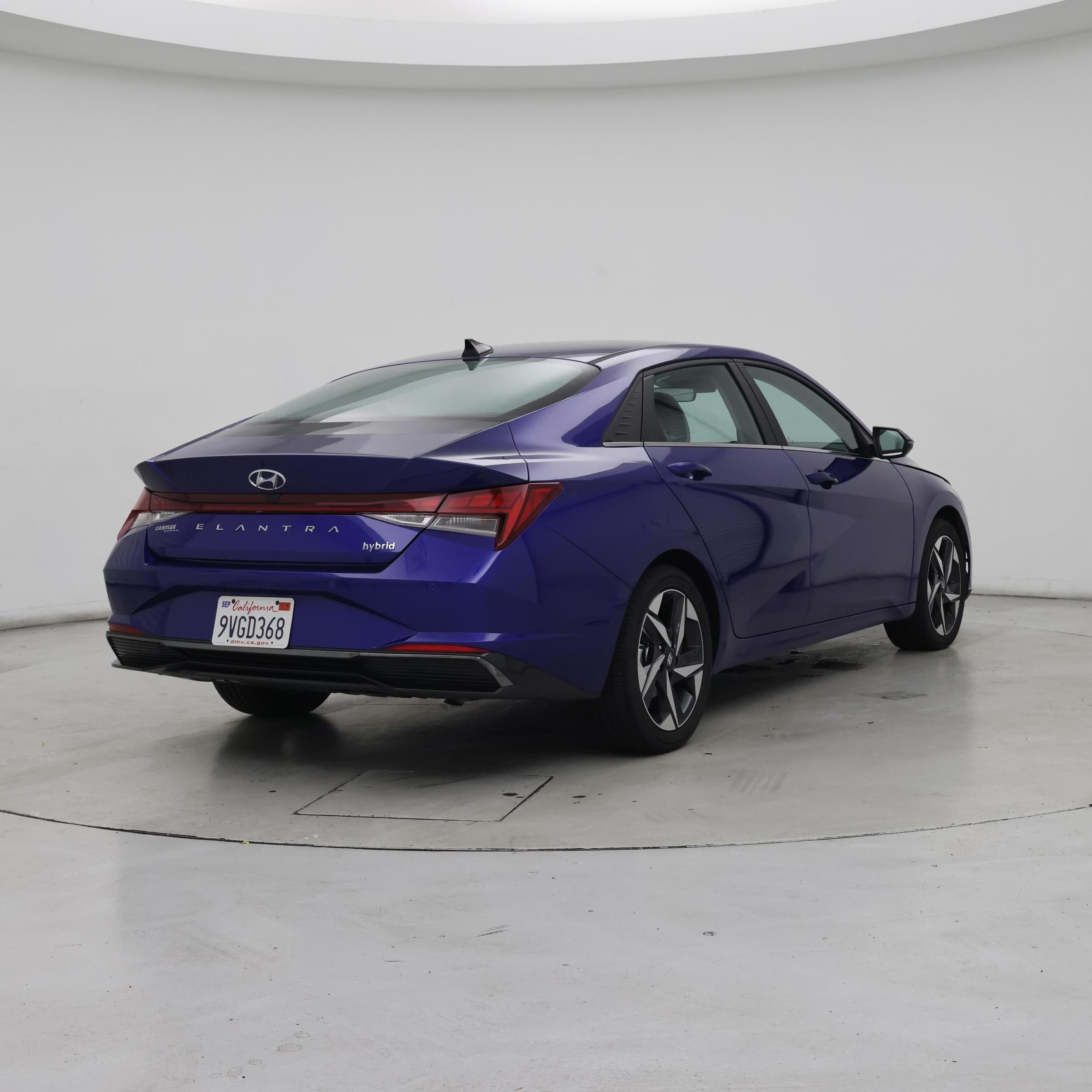 Thumbnail: 2023 Hyundai Elantra - 8
