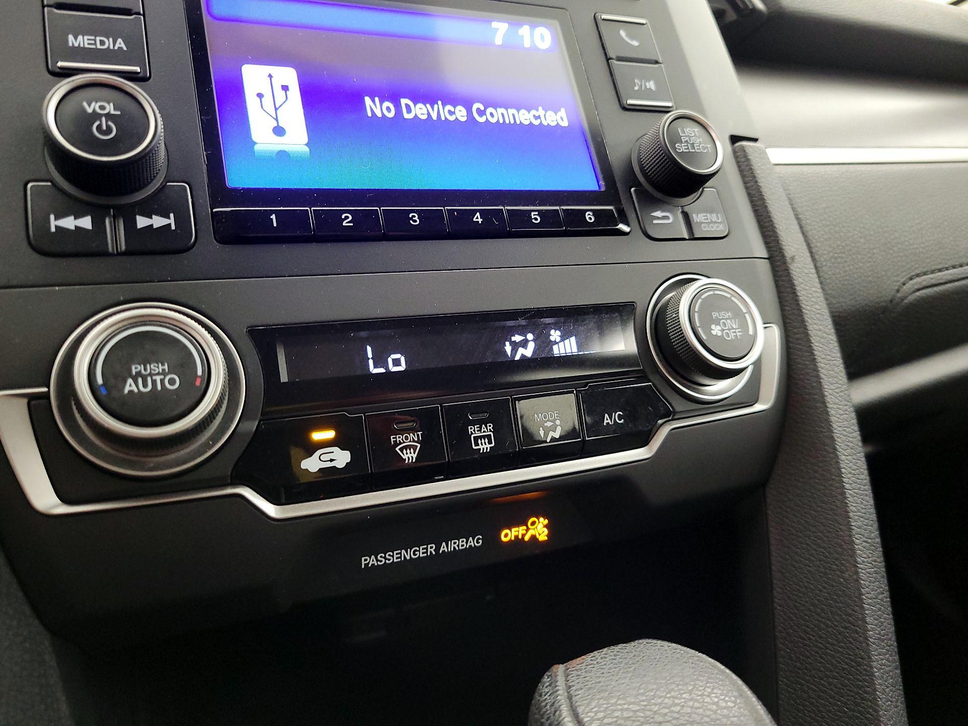 Thumbnail: 2016 Honda Civic - 16