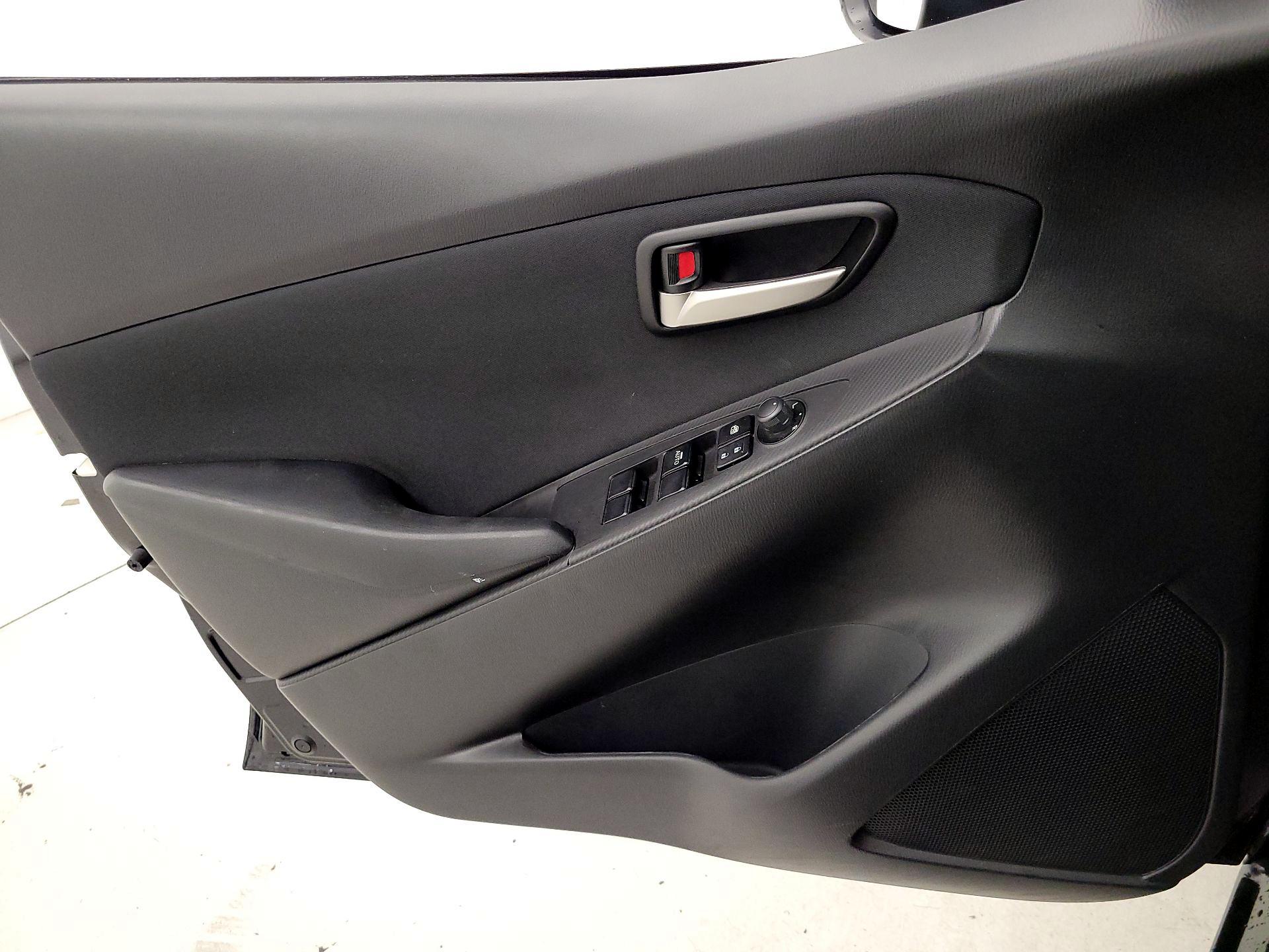 Thumbnail: 2020 Toyota Yaris - 12