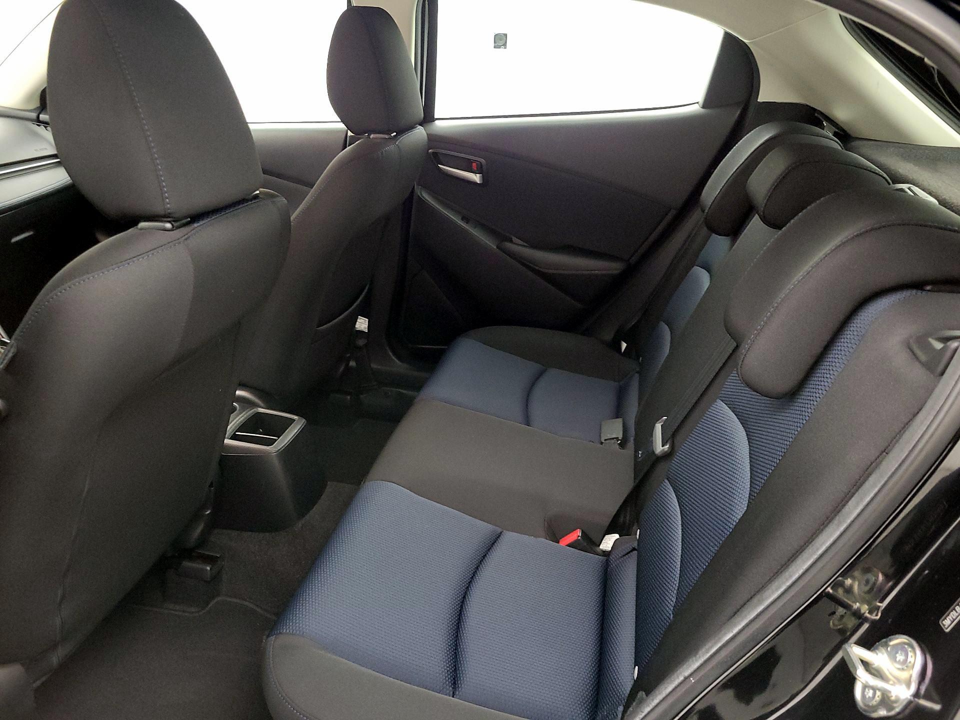 Thumbnail: 2020 Toyota Yaris - 19