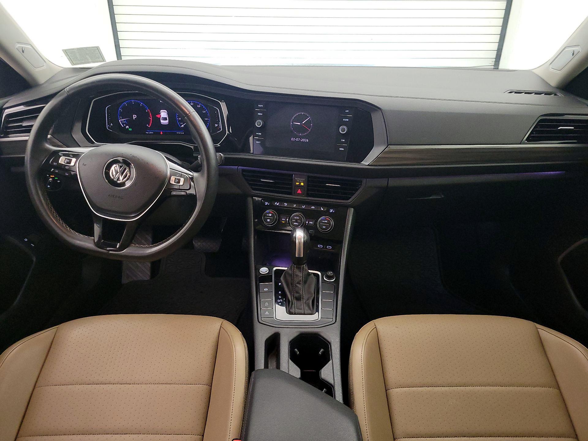 Thumbnail: 2021 Volkswagen Jetta - 9