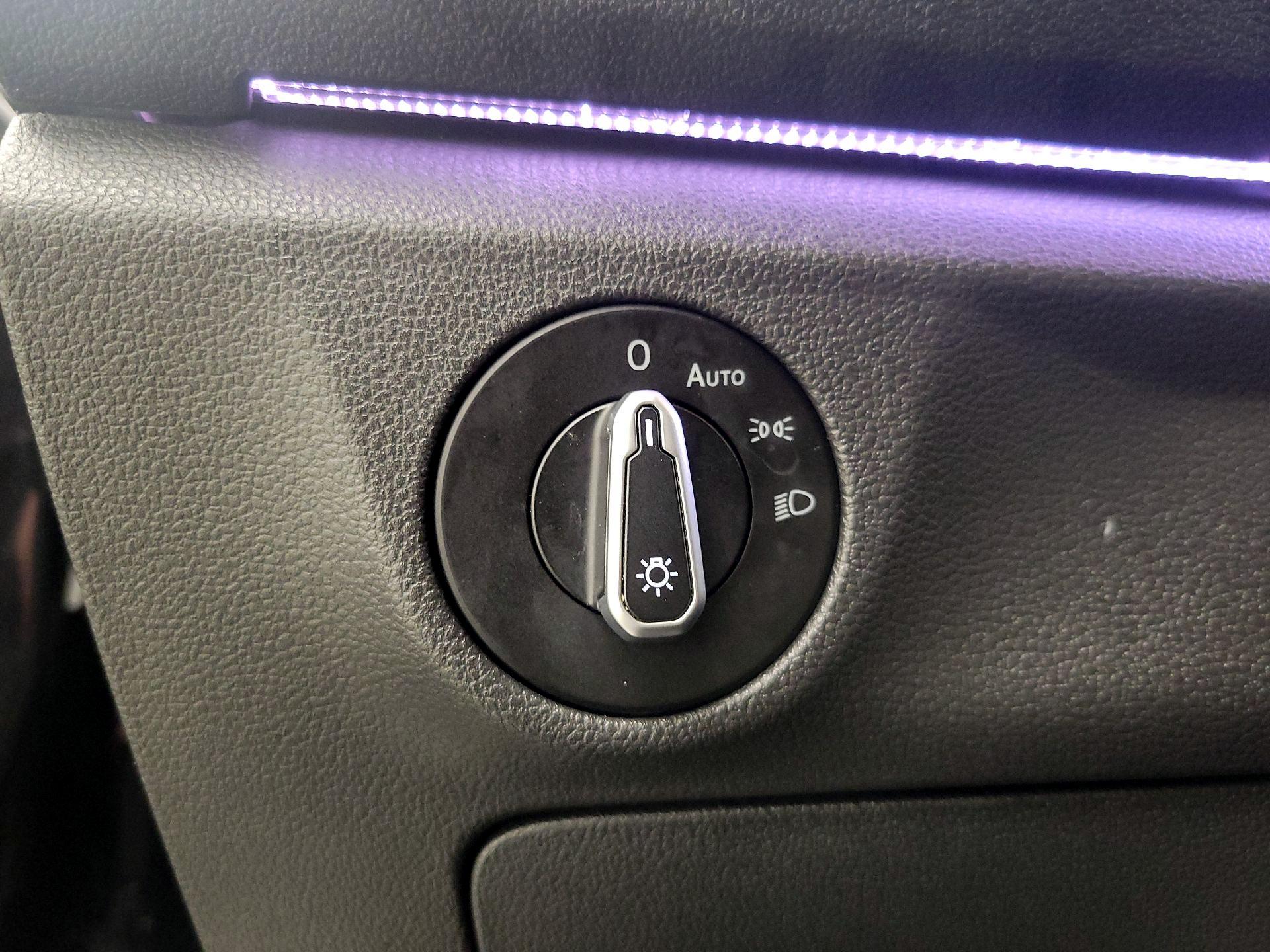 Thumbnail: 2021 Volkswagen Jetta - 13