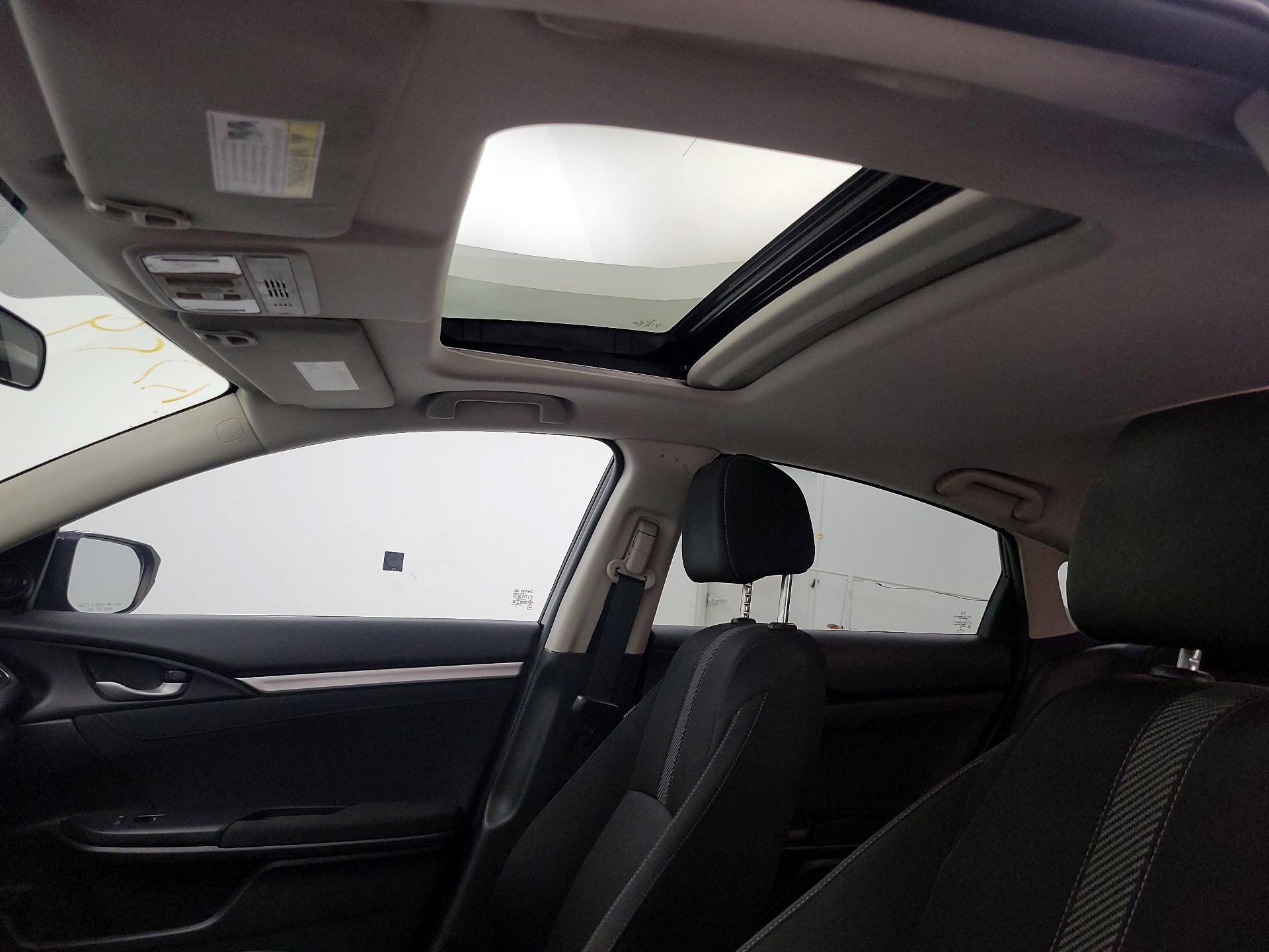 Thumbnail: 2018 Honda Civic - 19