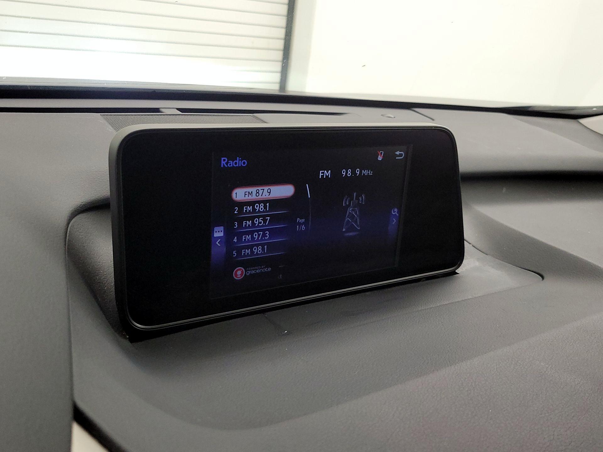 Thumbnail: 2018 Lexus RX - 15