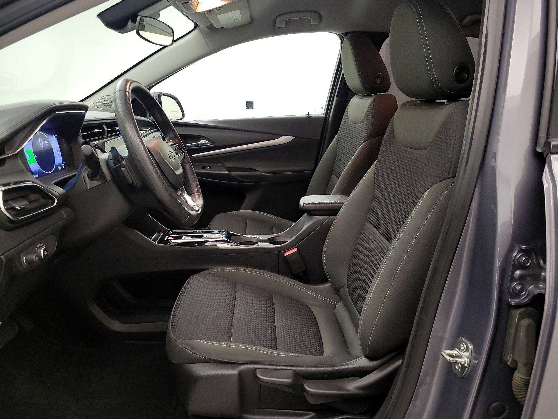 Thumbnail: 2023 Chevrolet Bolt EUV - 11