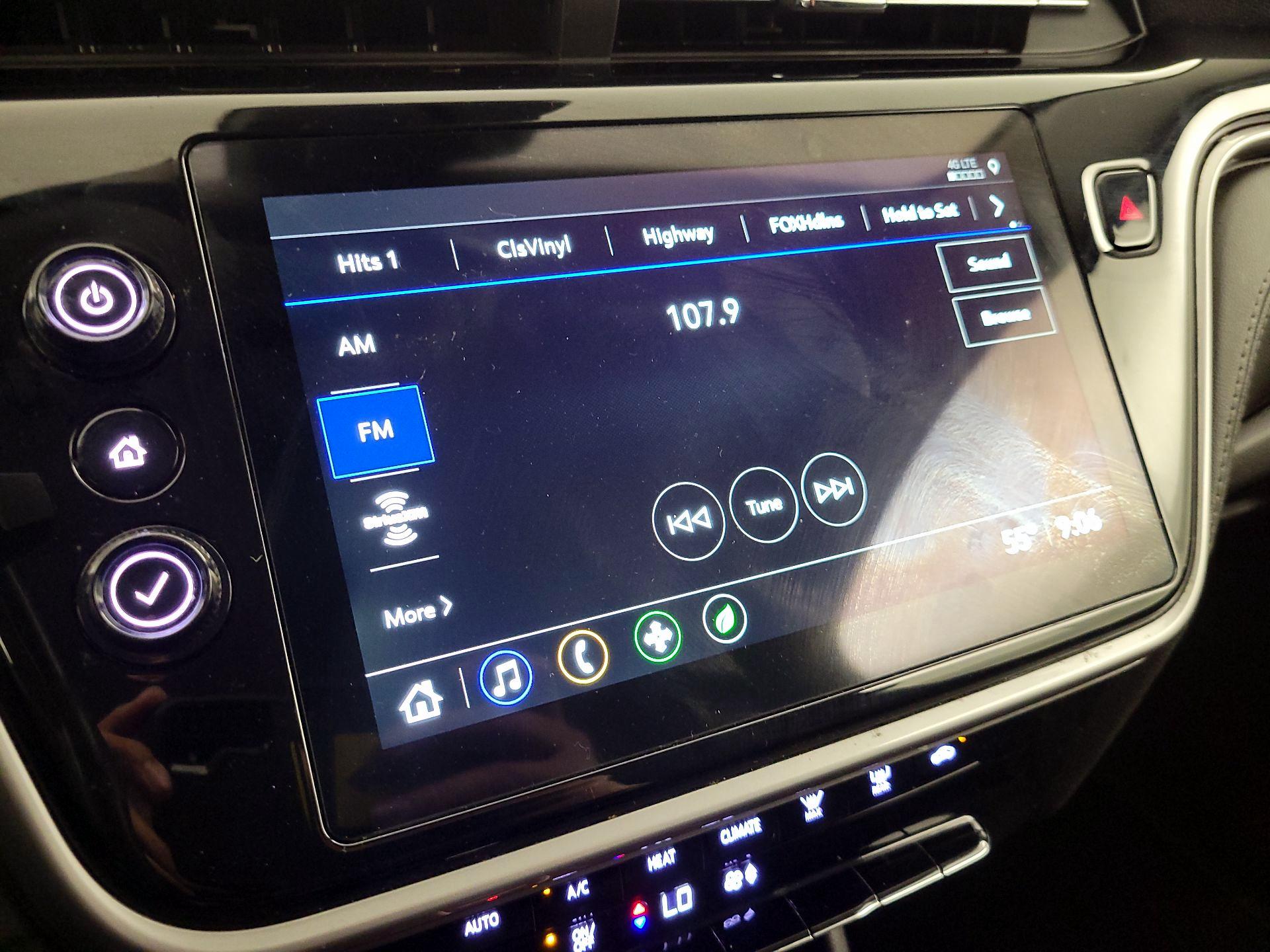 Thumbnail: 2023 Chevrolet Bolt EUV - 15