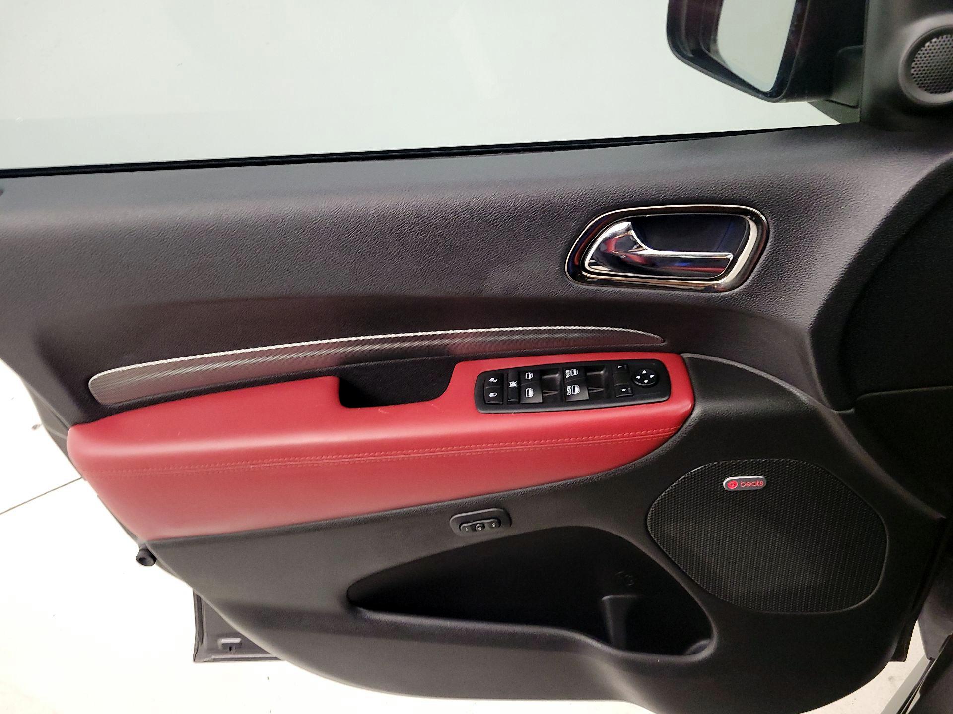 Thumbnail: 2018 Dodge Durango - 12