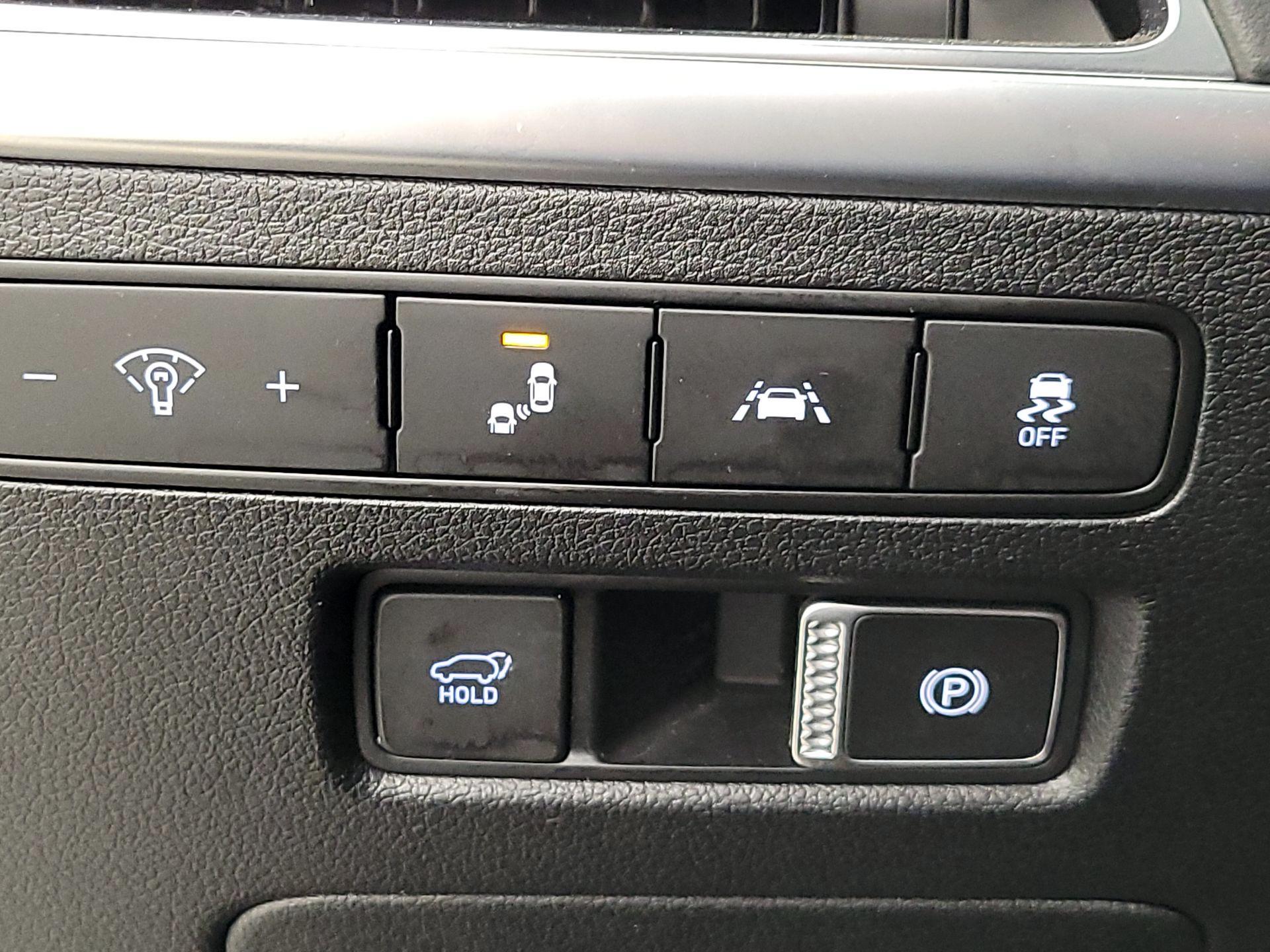 Thumbnail: 2022 Hyundai Palisade - 13