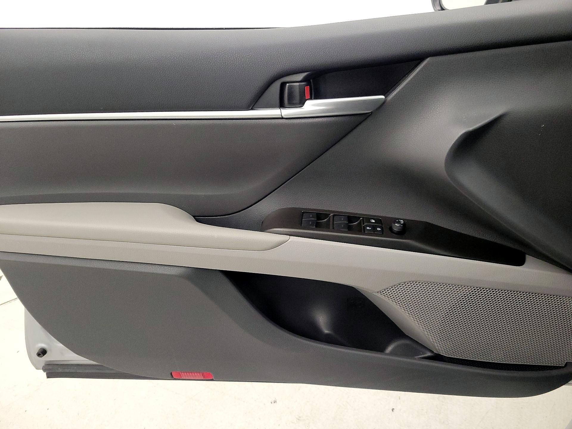 Thumbnail: 2024 Toyota Camry - 12