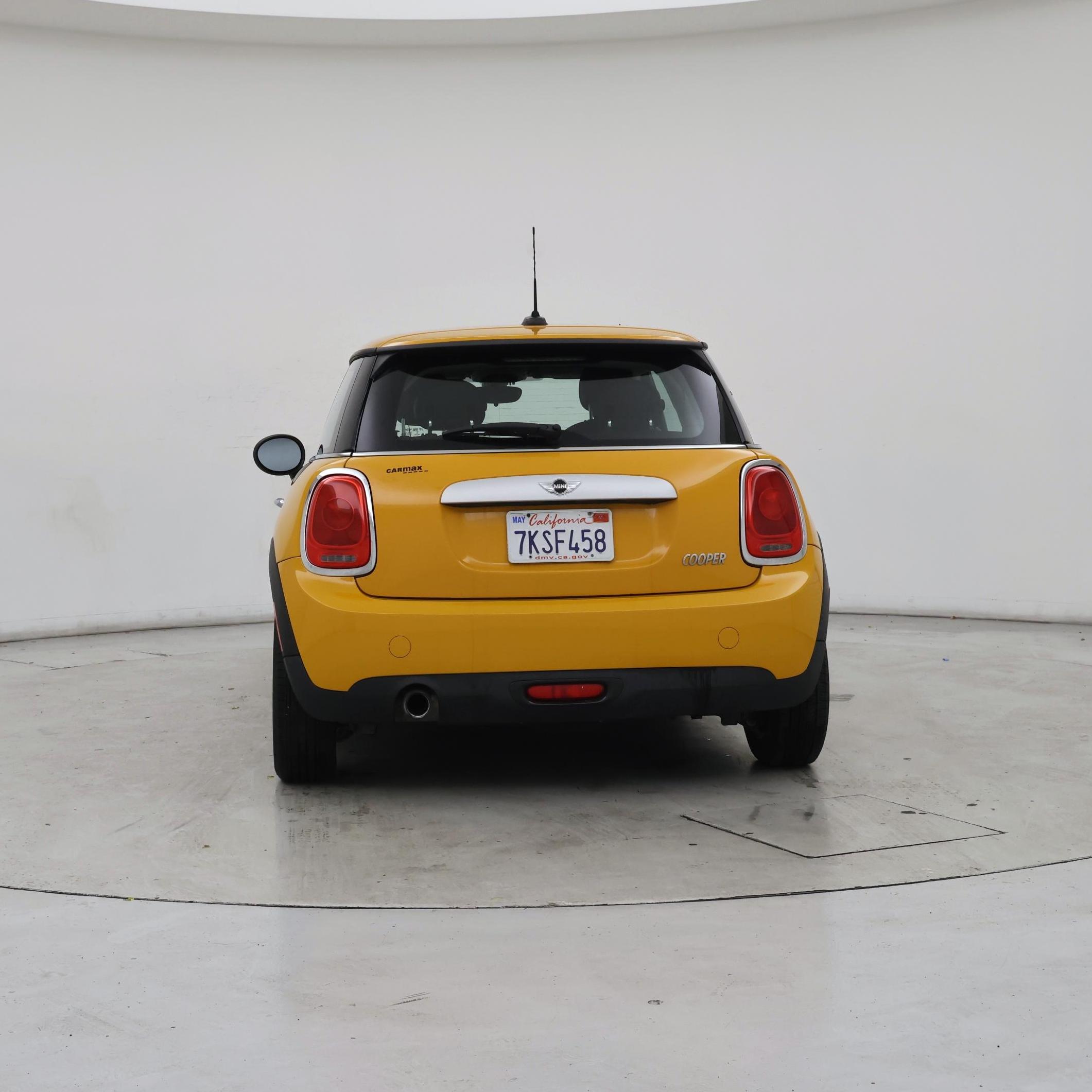 Thumbnail: 2015 MINI Cooper Hardtop - 6