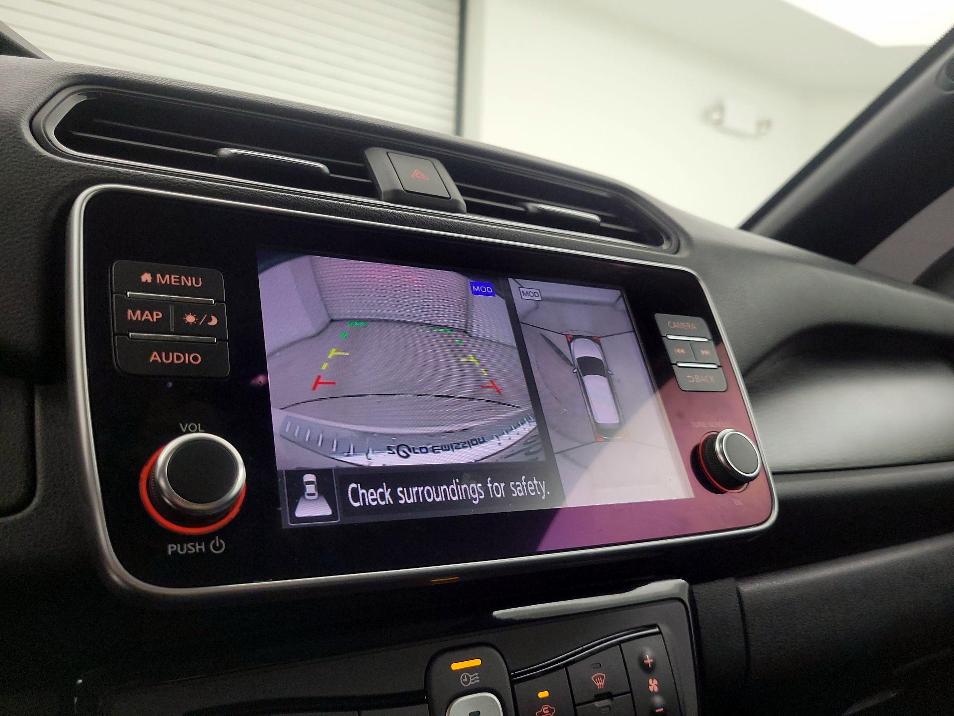 Thumbnail: 2019 Nissan Leaf - 15