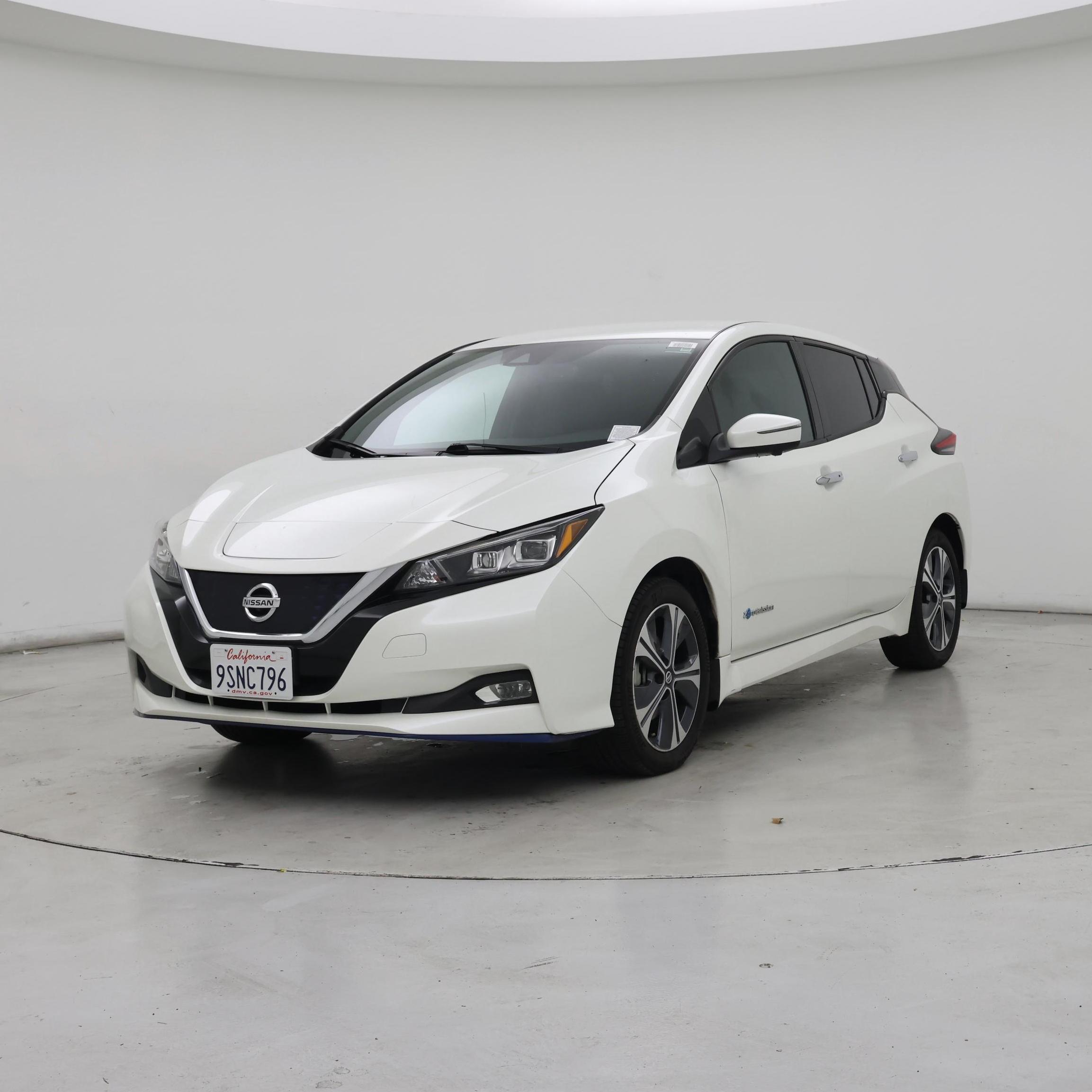 Thumbnail: 2019 Nissan Leaf - 4