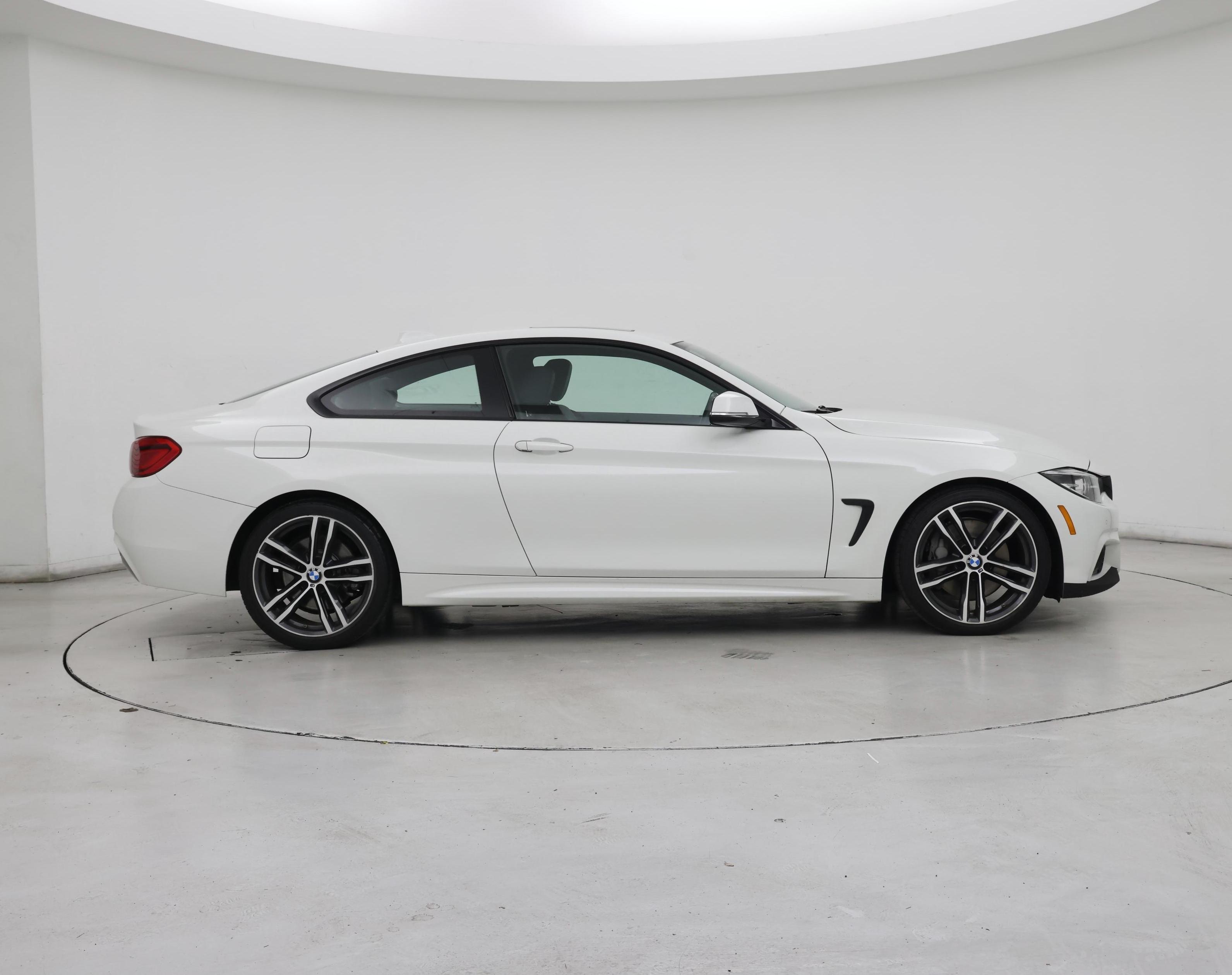 Thumbnail: 2019 BMW 4 Series - 7