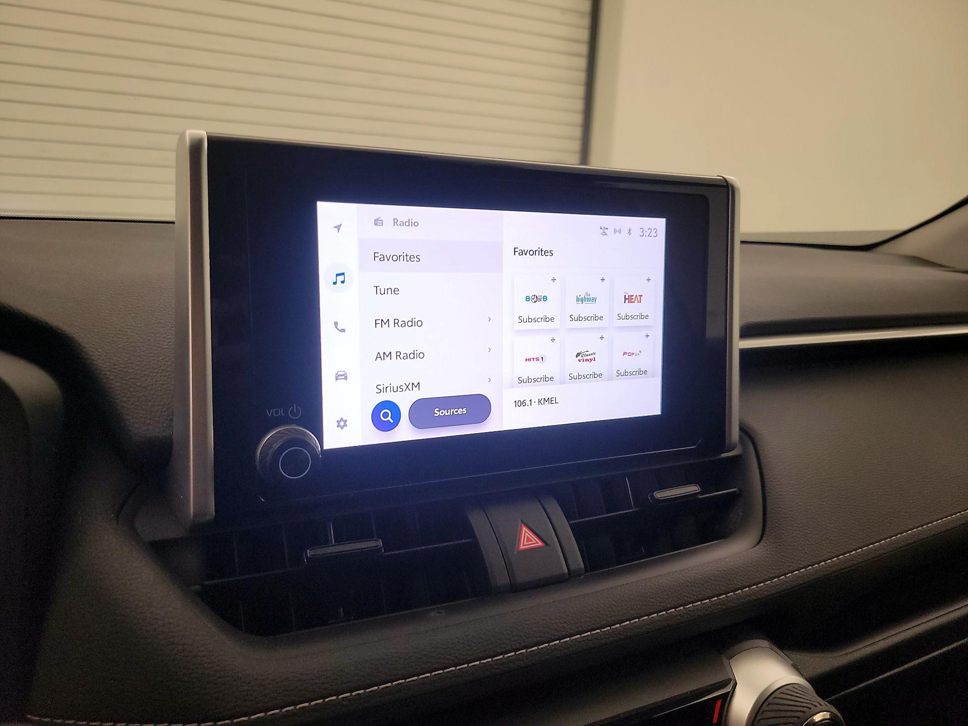 Thumbnail: 2023 Toyota RAV4 - 15