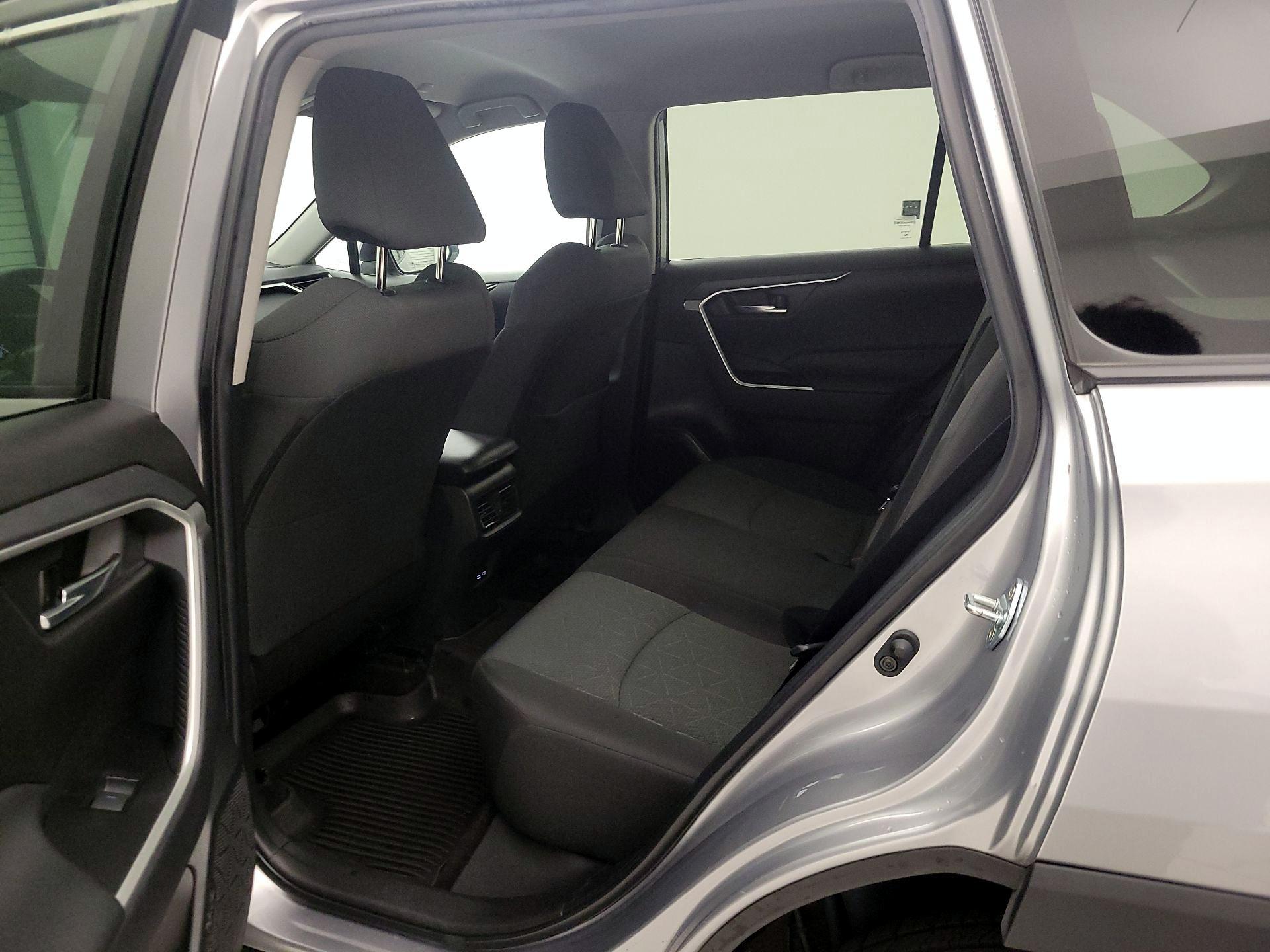 Thumbnail: 2023 Toyota RAV4 - 19