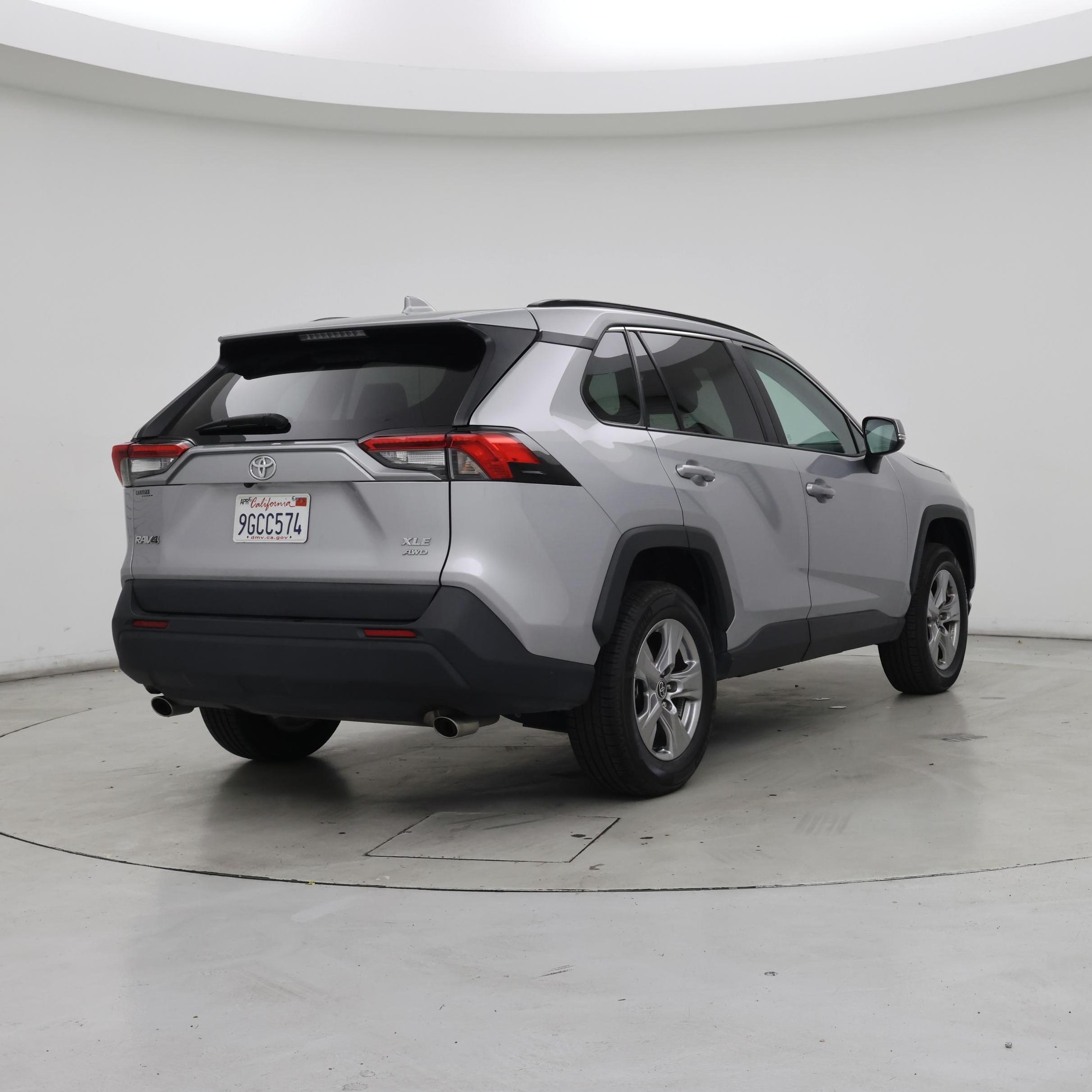 Thumbnail: 2023 Toyota RAV4 - 8