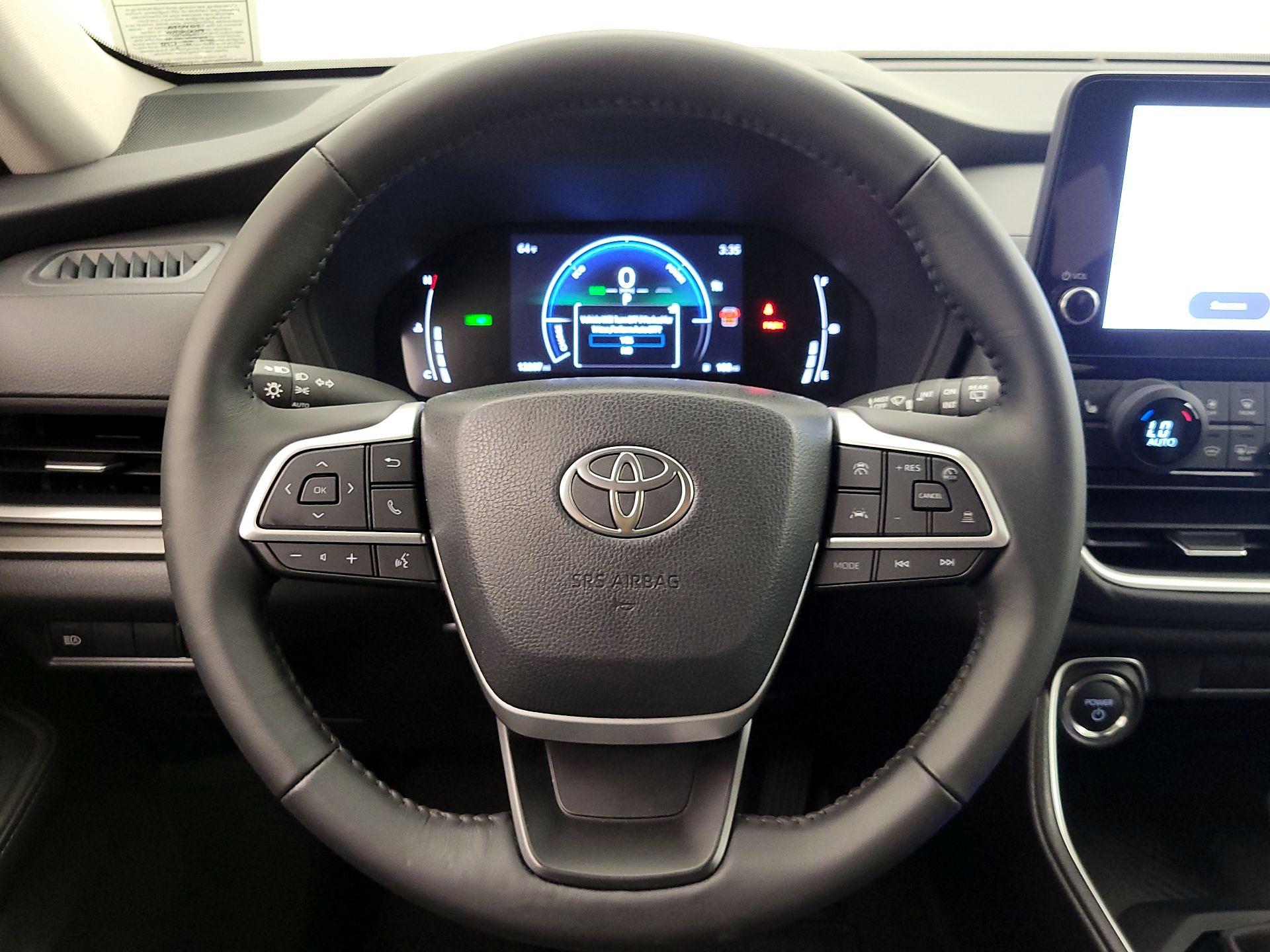 Thumbnail: 2026 Toyota Highlander - 10