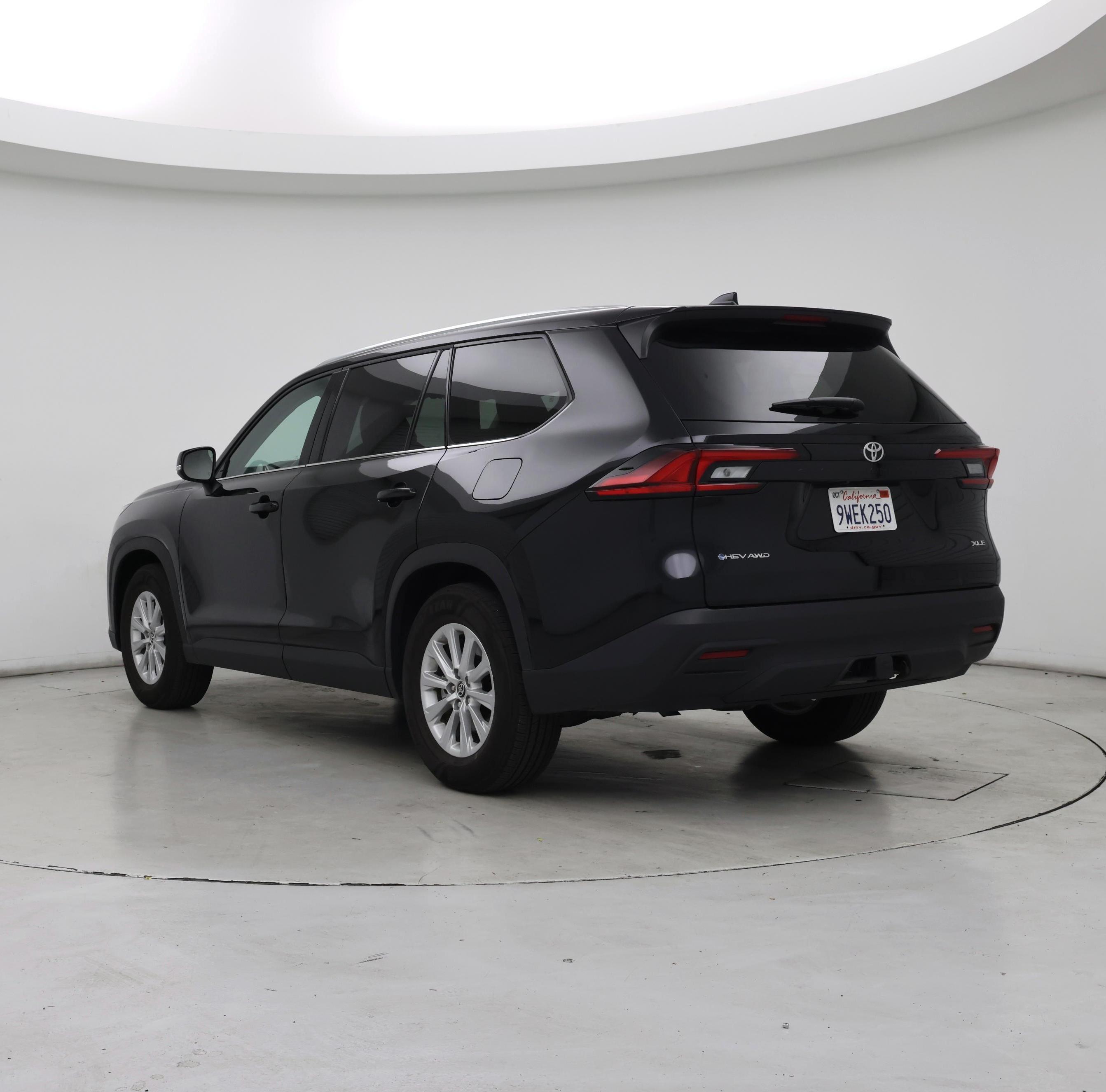 Thumbnail: 2026 Toyota Highlander - 2