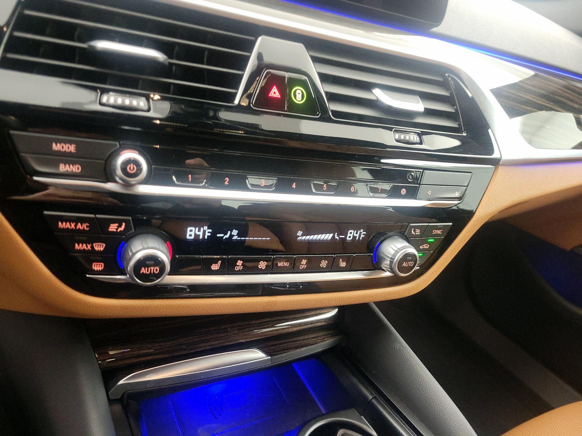 Thumbnail: 2023 BMW 5 Series - 17