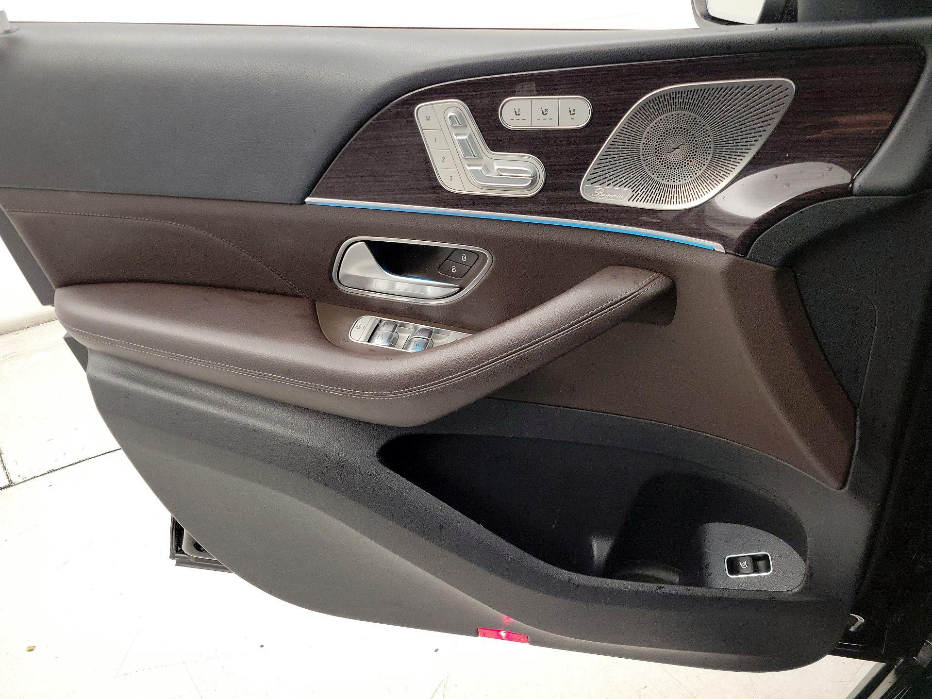 Thumbnail: 2021 Mercedes-Benz GLS - 12