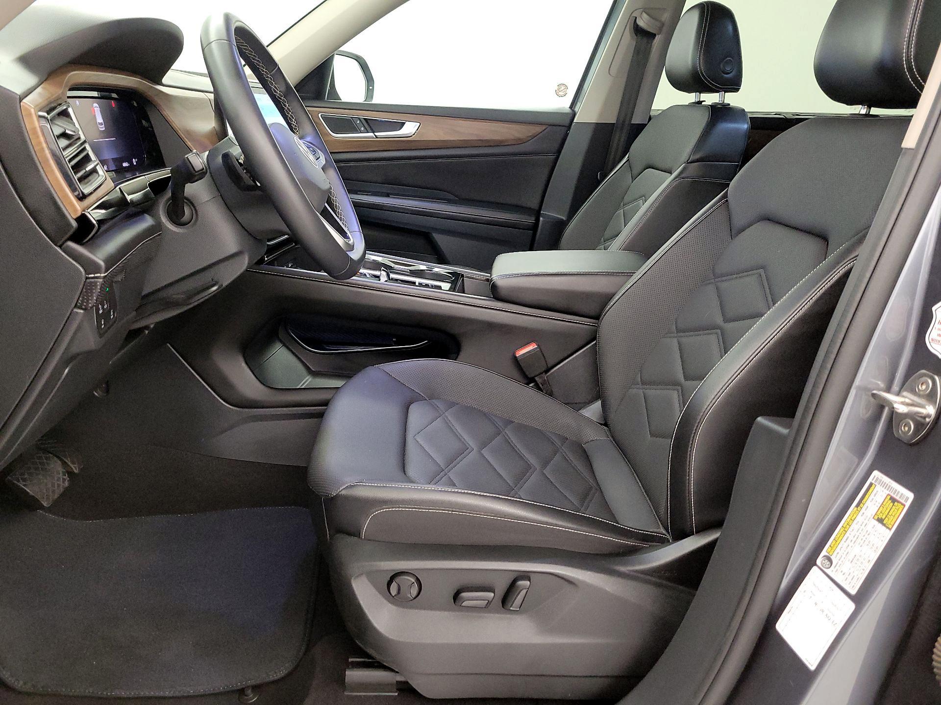 Thumbnail: 2024 Volkswagen Atlas - 11