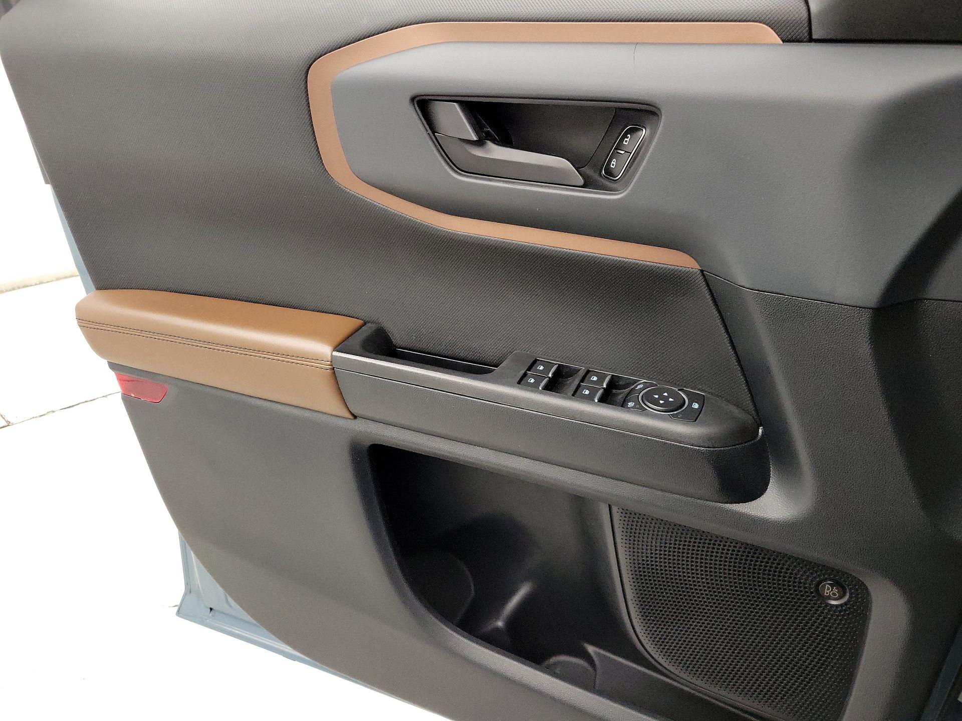 Thumbnail: 2022 Ford Bronco Sport - 12