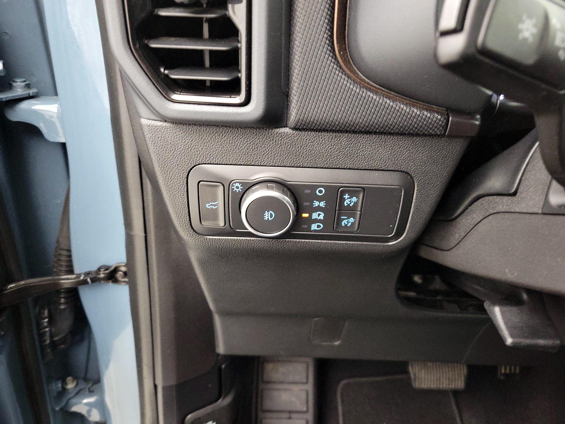 Thumbnail: 2022 Ford Bronco Sport - 13