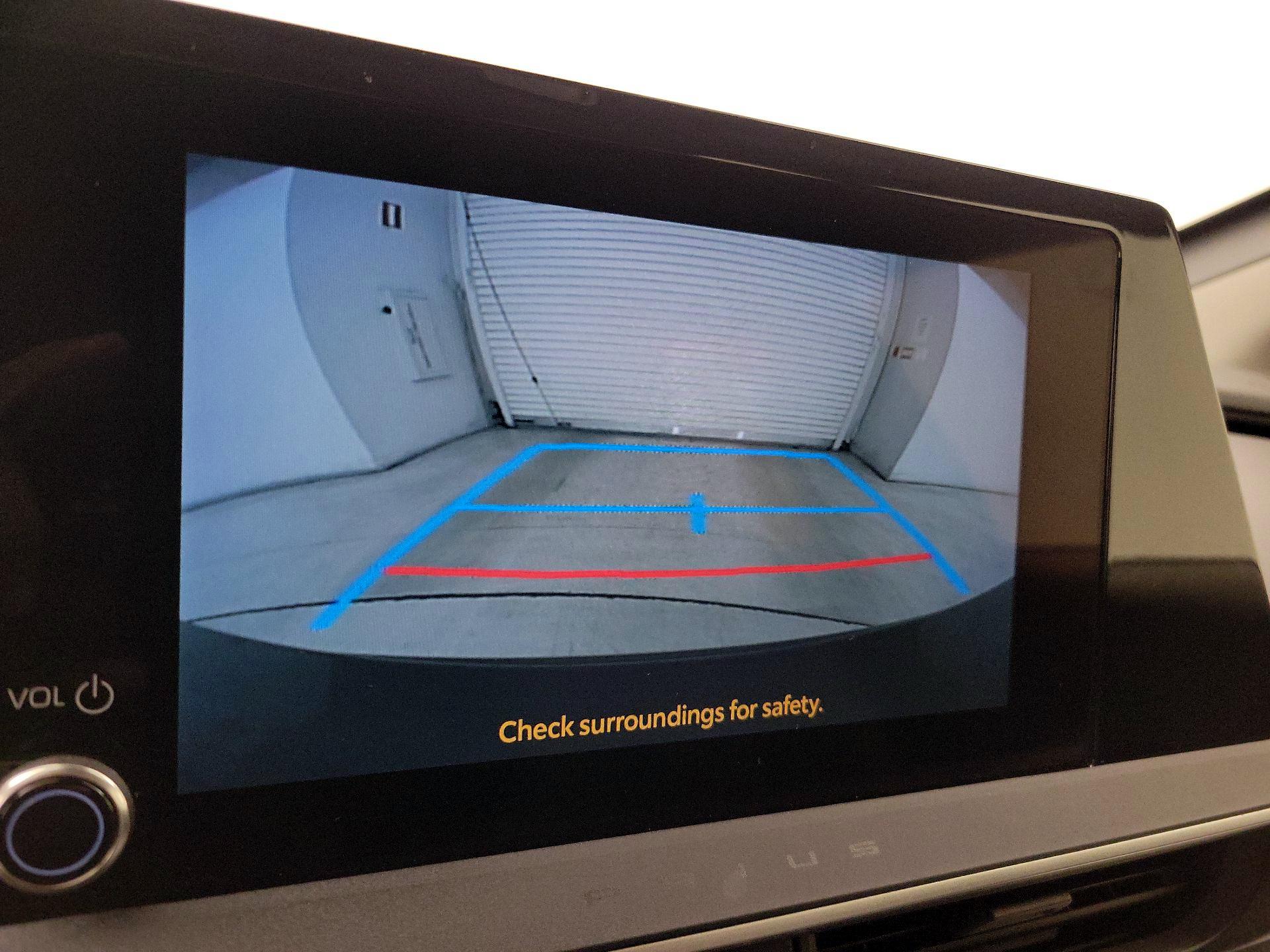 Thumbnail: 2023 Toyota Prius - 14