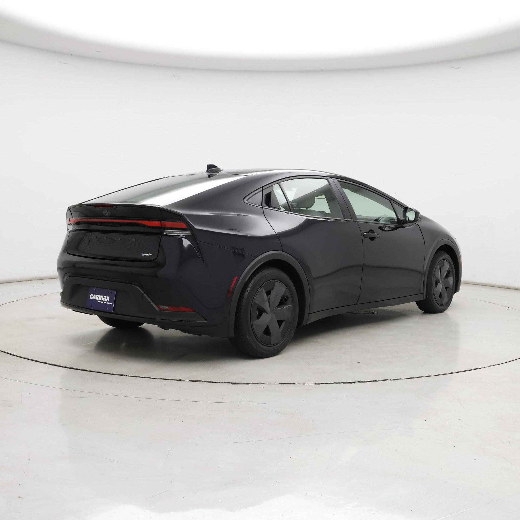 Thumbnail: 2023 Toyota Prius - 8