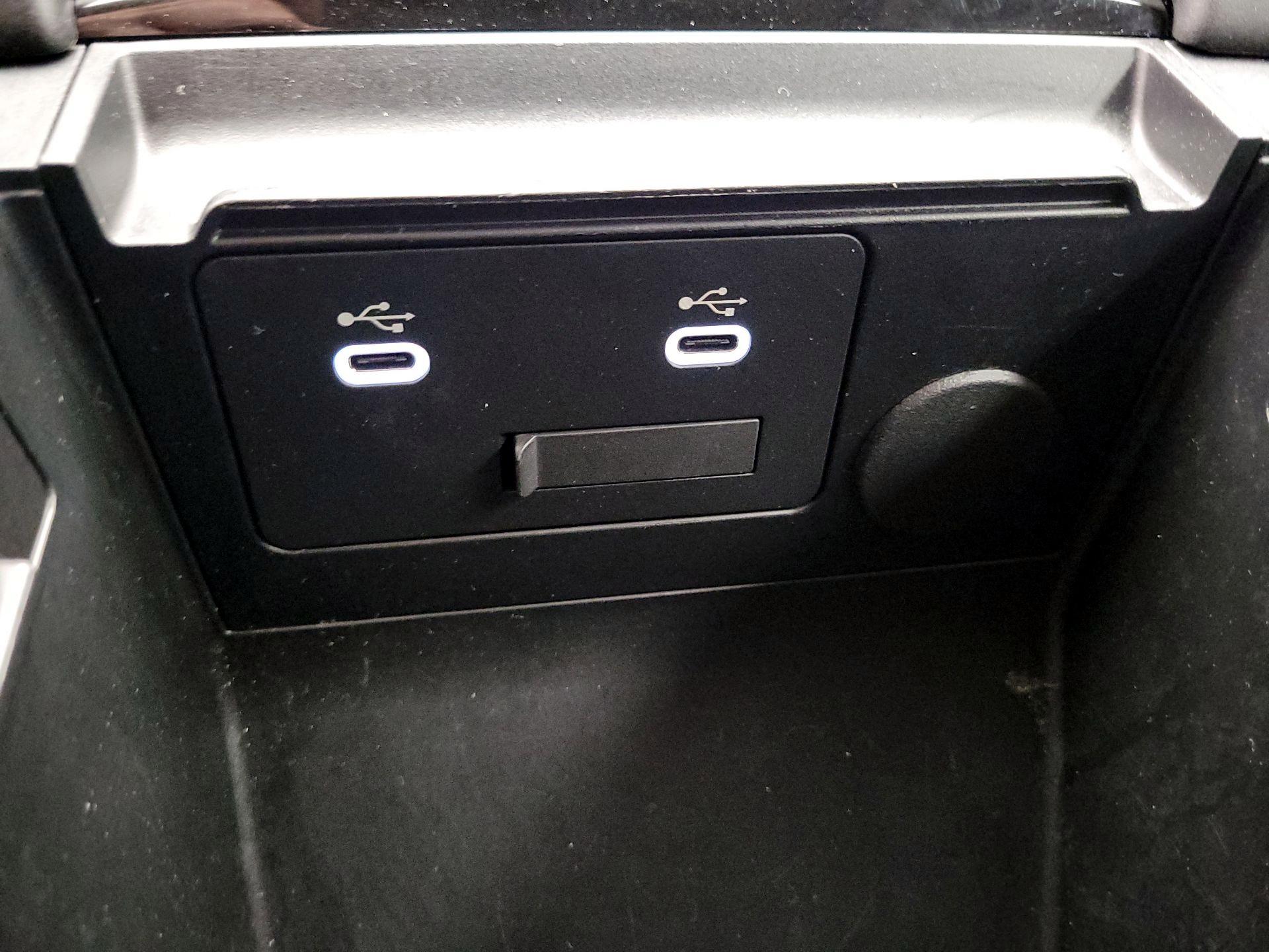 Thumbnail: 2025 Mazda Mazda3 - 18