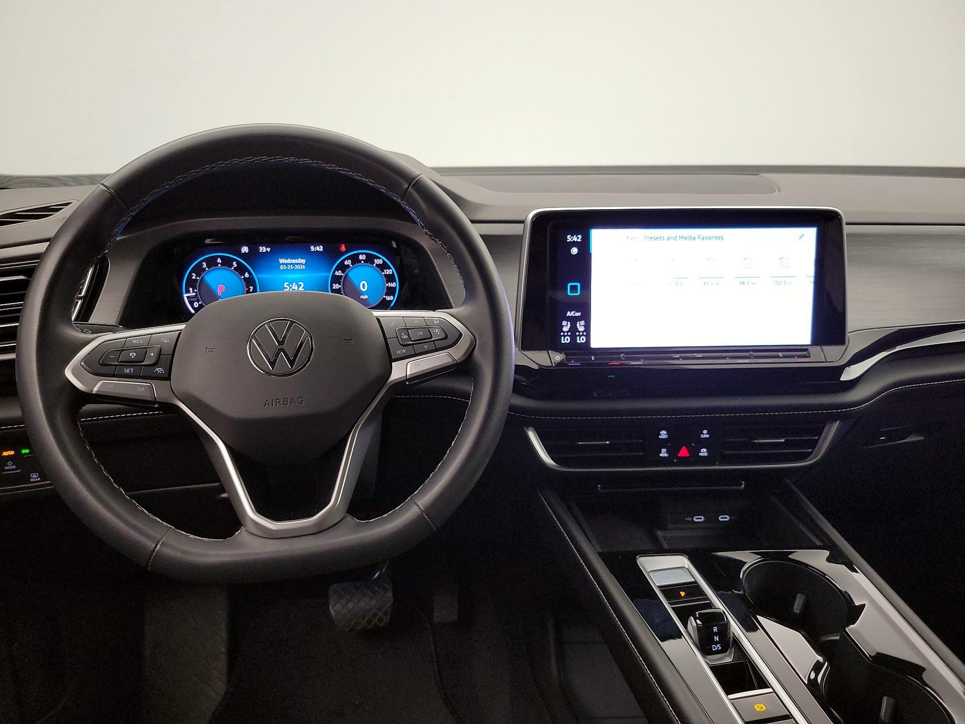 Thumbnail: 2024 Volkswagen Atlas - 9