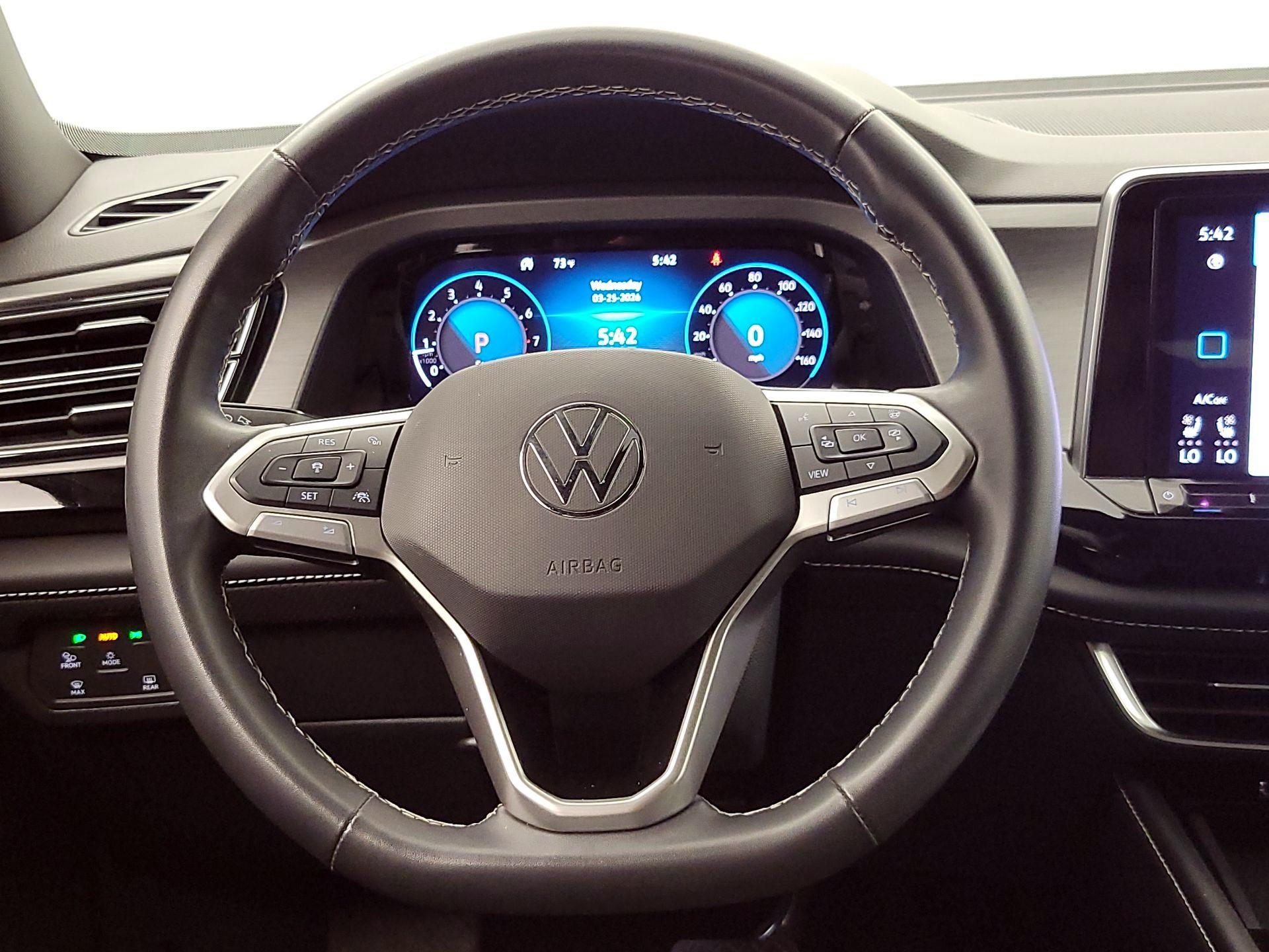 Thumbnail: 2024 Volkswagen Atlas - 10