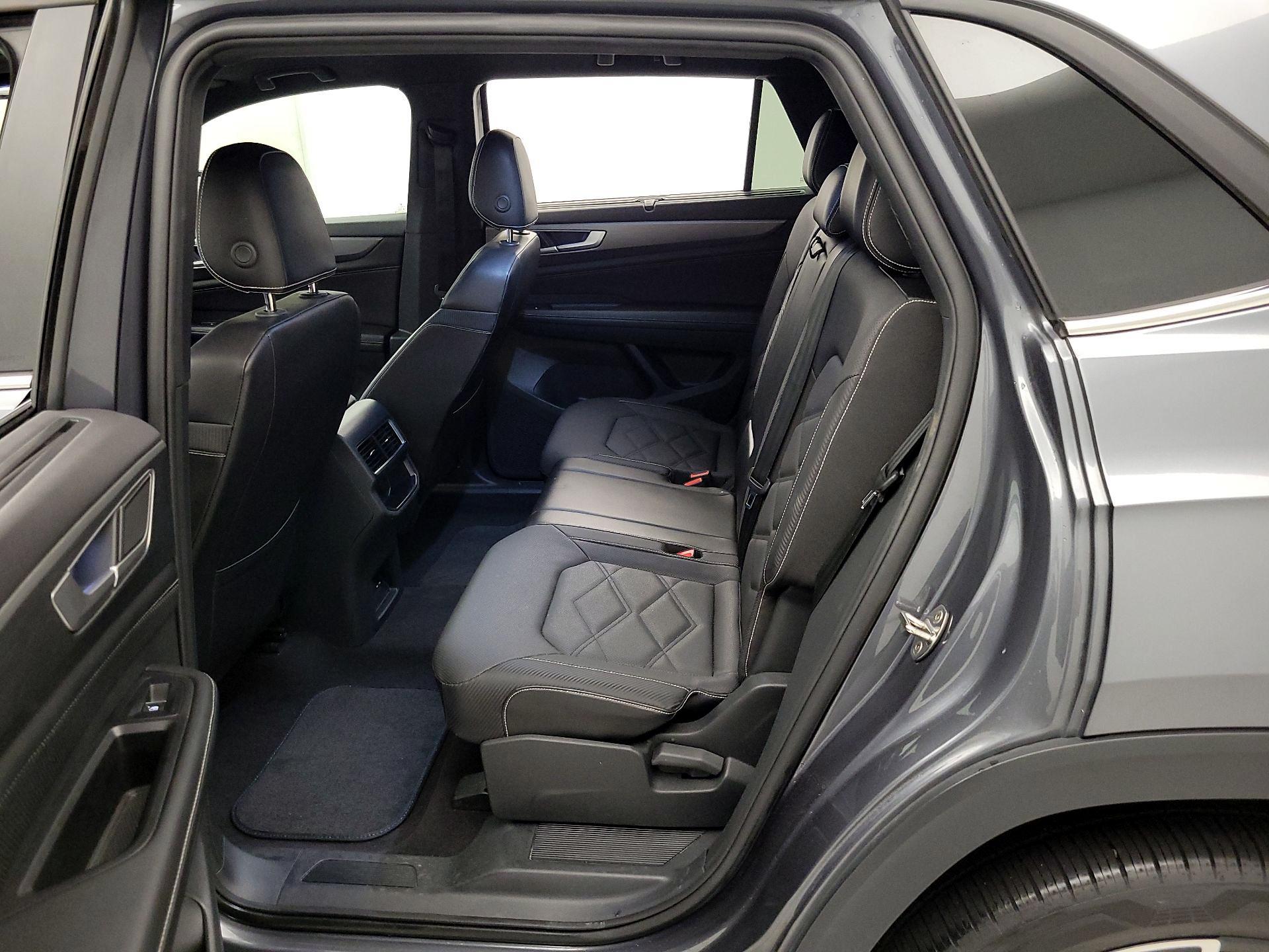 Thumbnail: 2024 Volkswagen Atlas - 19