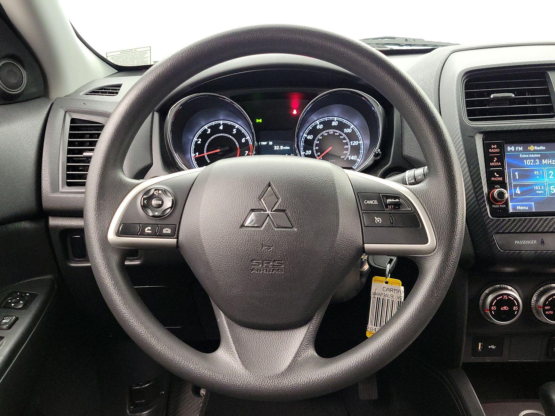 Thumbnail: 2020 Mitsubishi Outlander Sport - 10