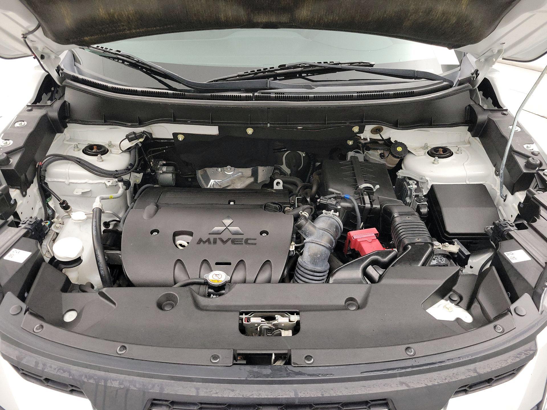 Thumbnail: 2020 Mitsubishi Outlander Sport - 20