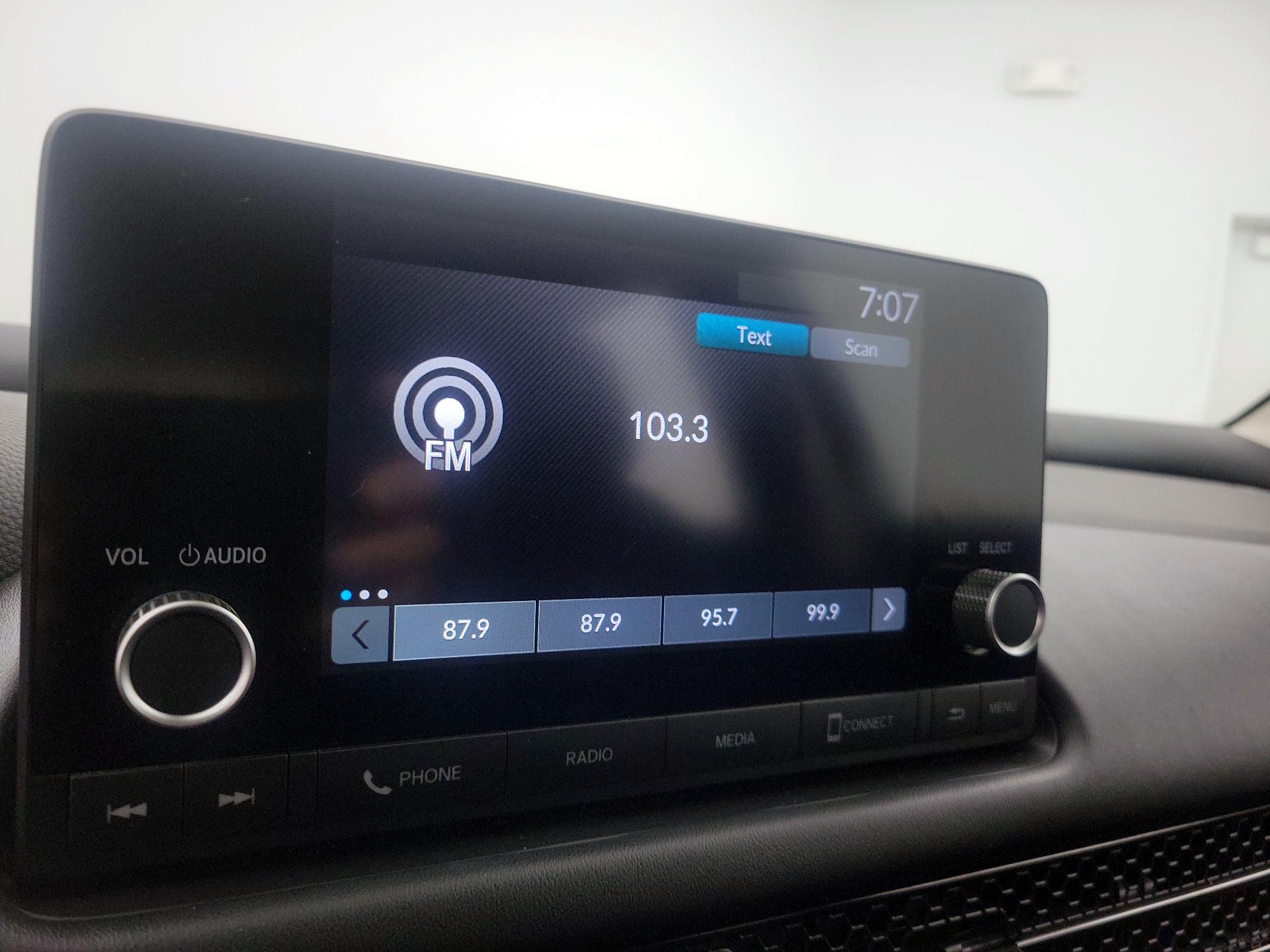 Thumbnail: 2023 Honda HR-V - 15