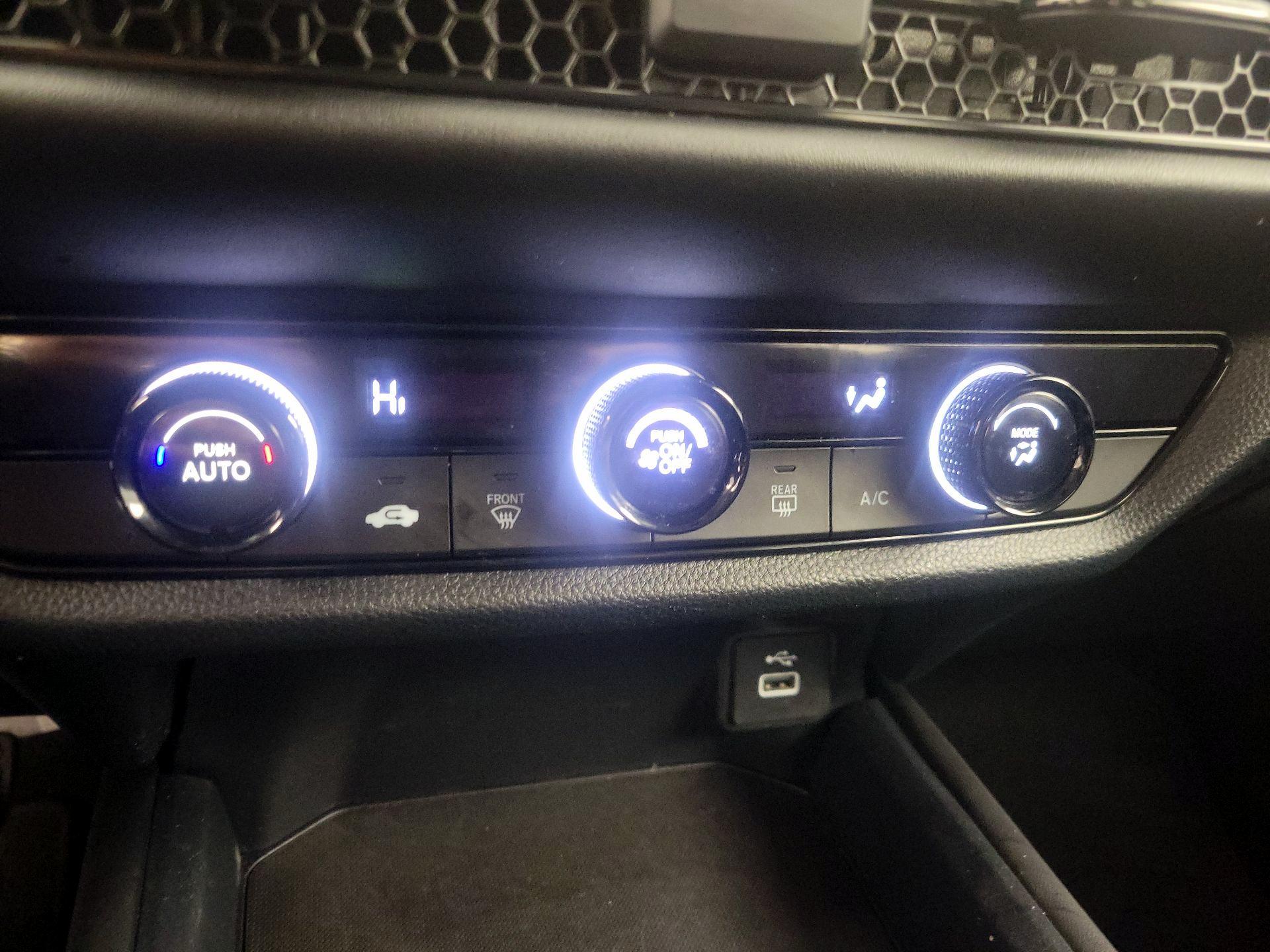 Thumbnail: 2023 Honda HR-V - 16