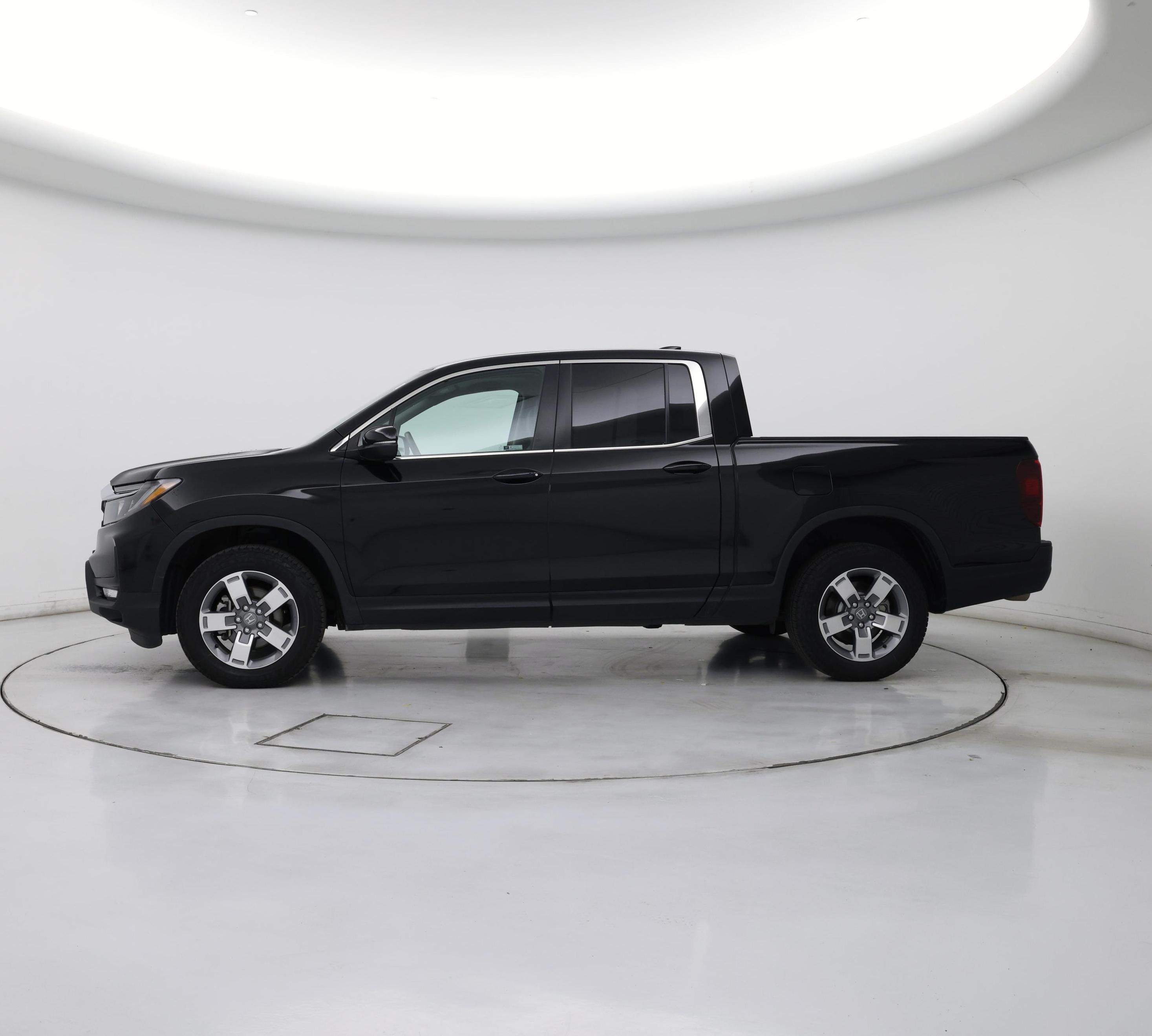 Thumbnail: 2025 Honda Ridgeline - 3