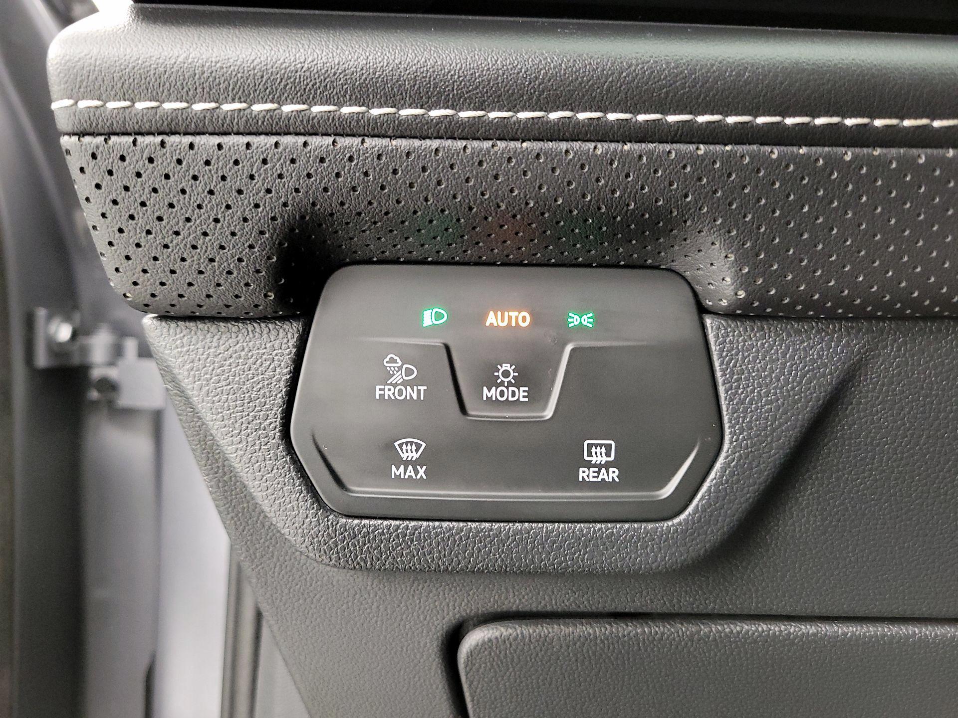 Thumbnail: 2024 Volkswagen Atlas - 13