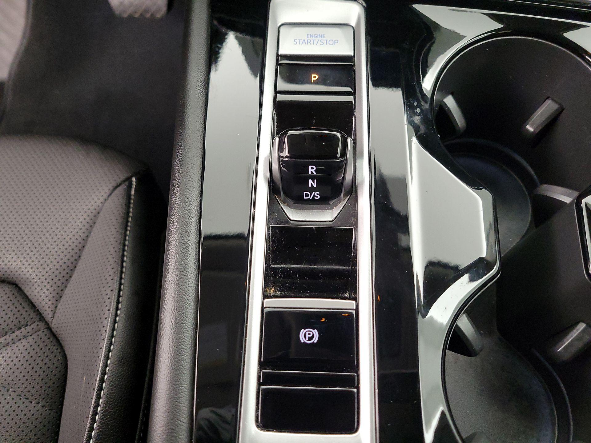 Thumbnail: 2024 Volkswagen Atlas - 17