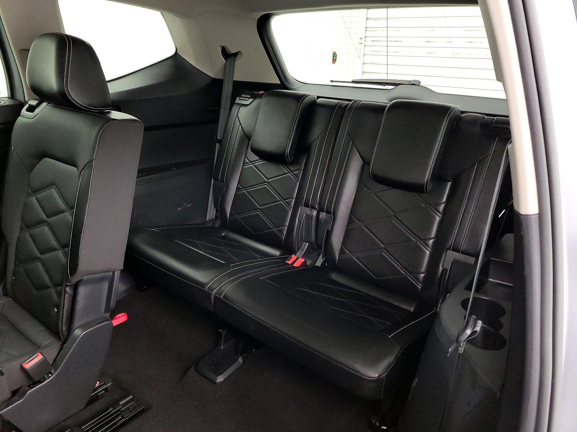 Thumbnail: 2024 Volkswagen Atlas - 19